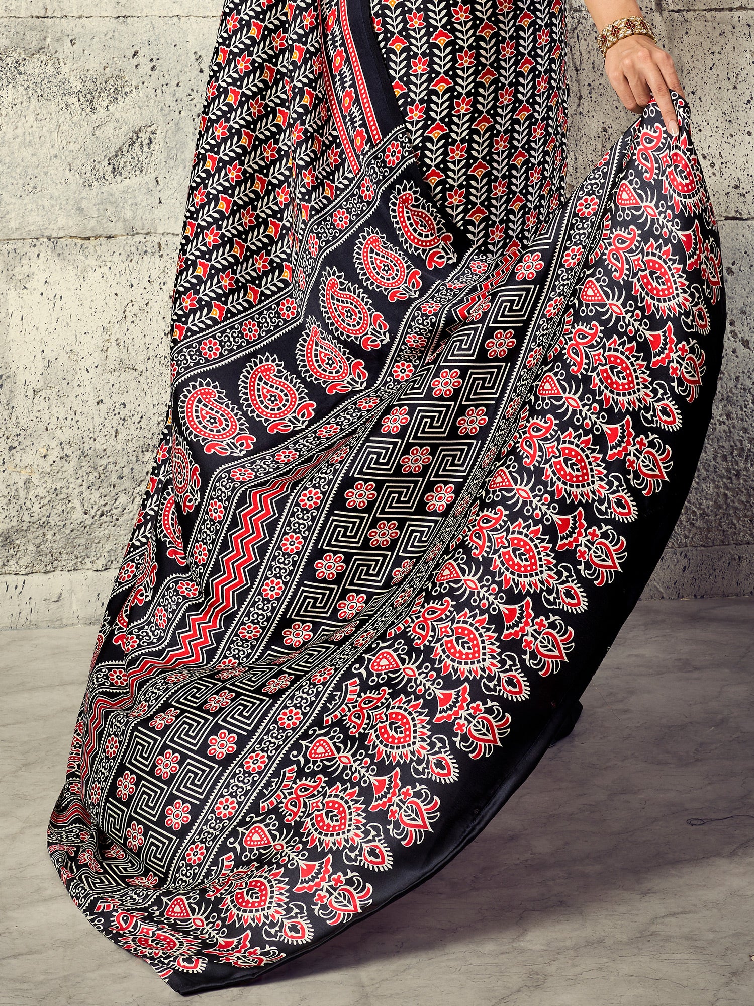 Black Satin saree – detail view 4