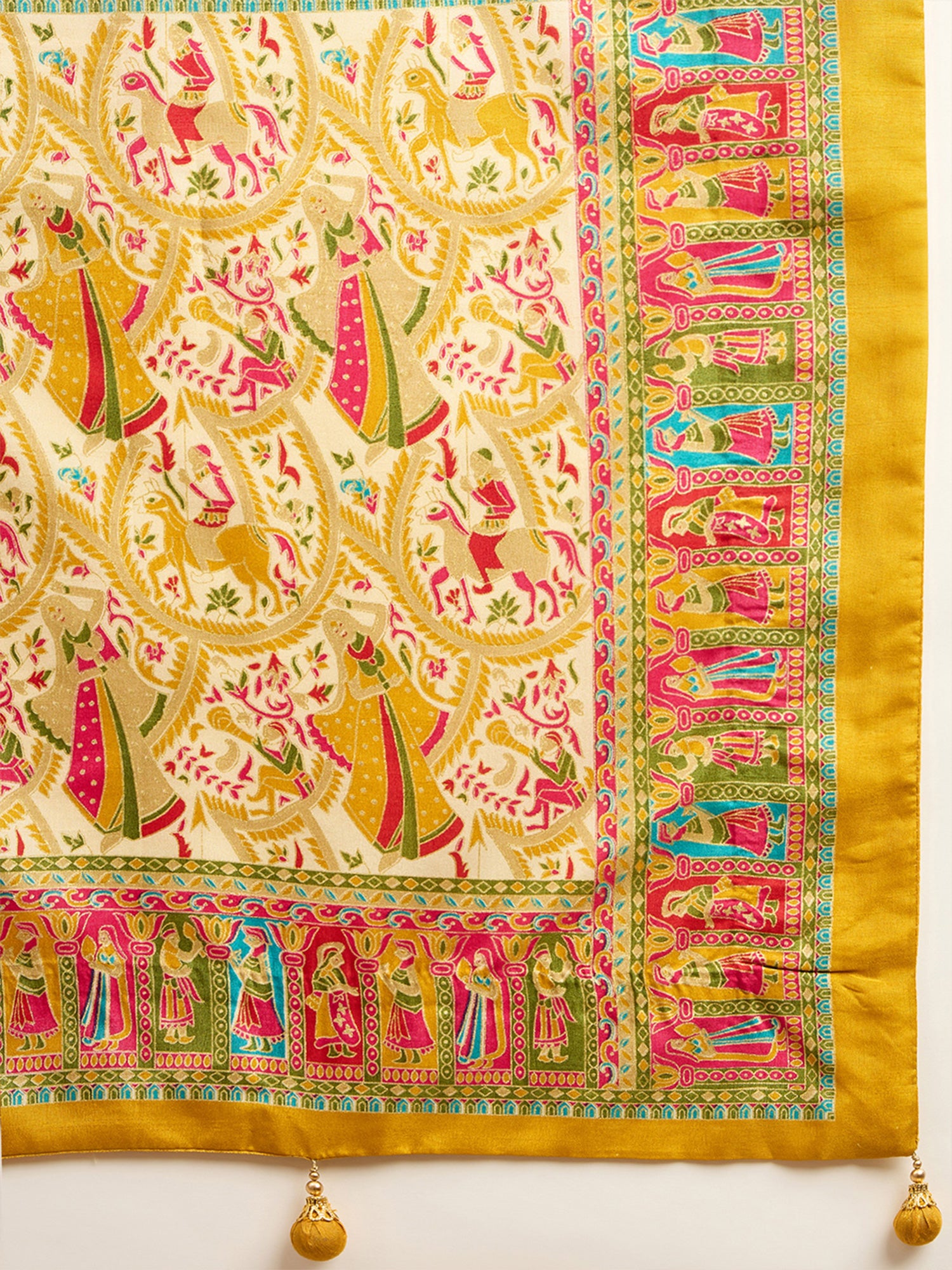 Cream Silk Blend saree – detail view 5