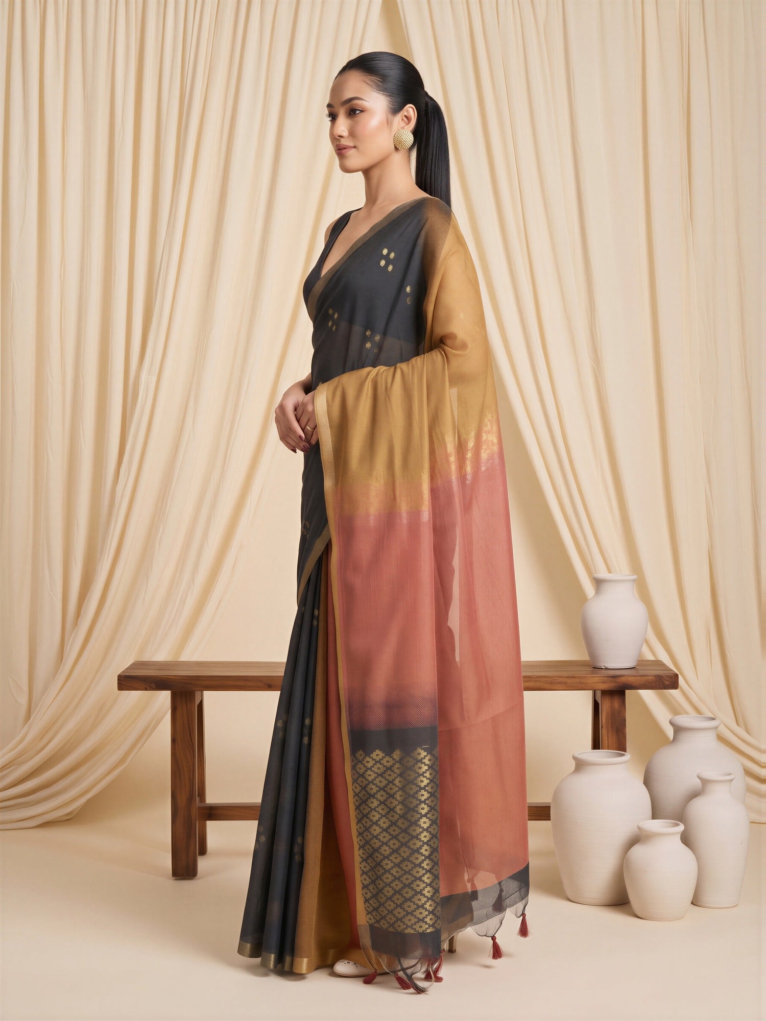 Rust Viscose Silk saree – detail view 1
