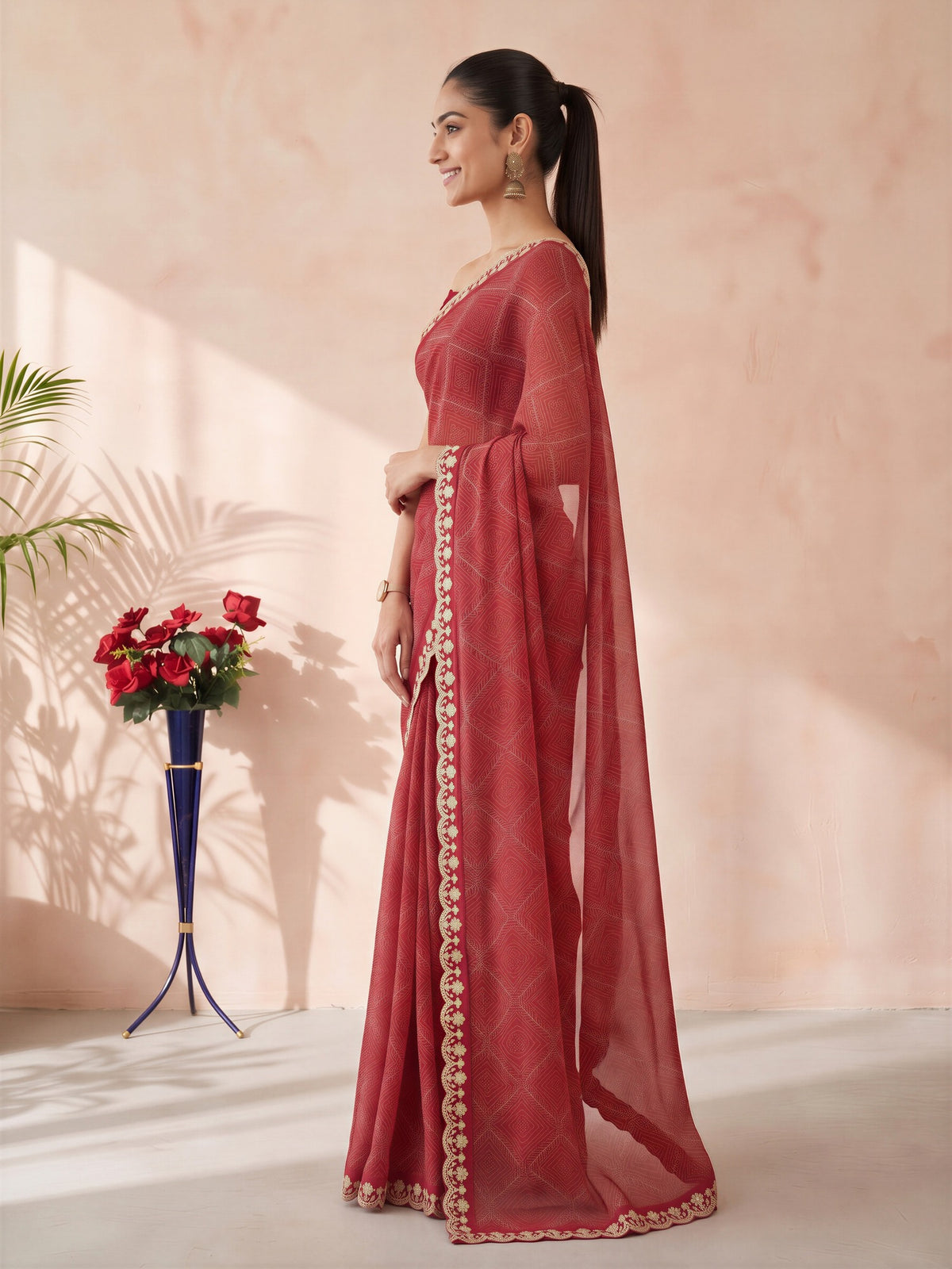 Pink Georgette saree – detail view 1