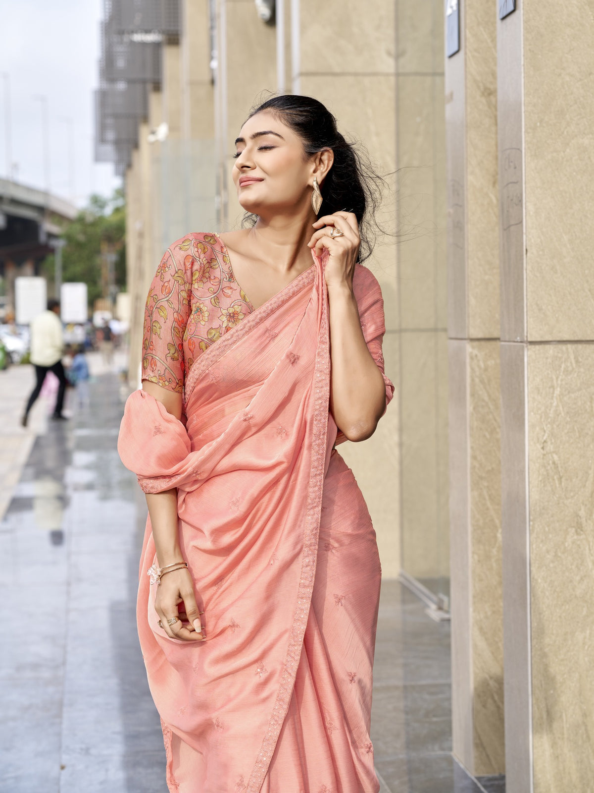 Peach Satin Silk saree – detail view 1