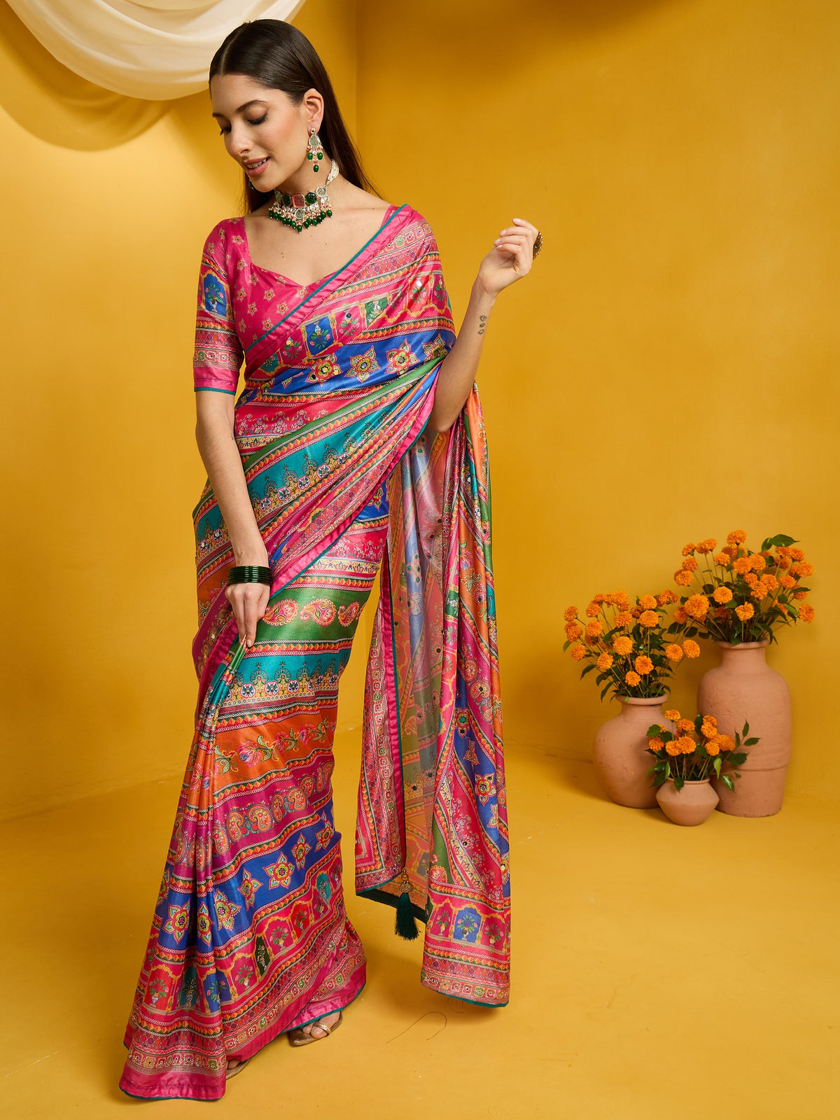 Pink Silk Blend saree – detail view 2