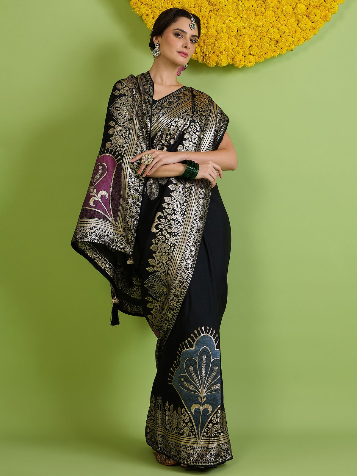 Black Silk Blend saree – detail view 6