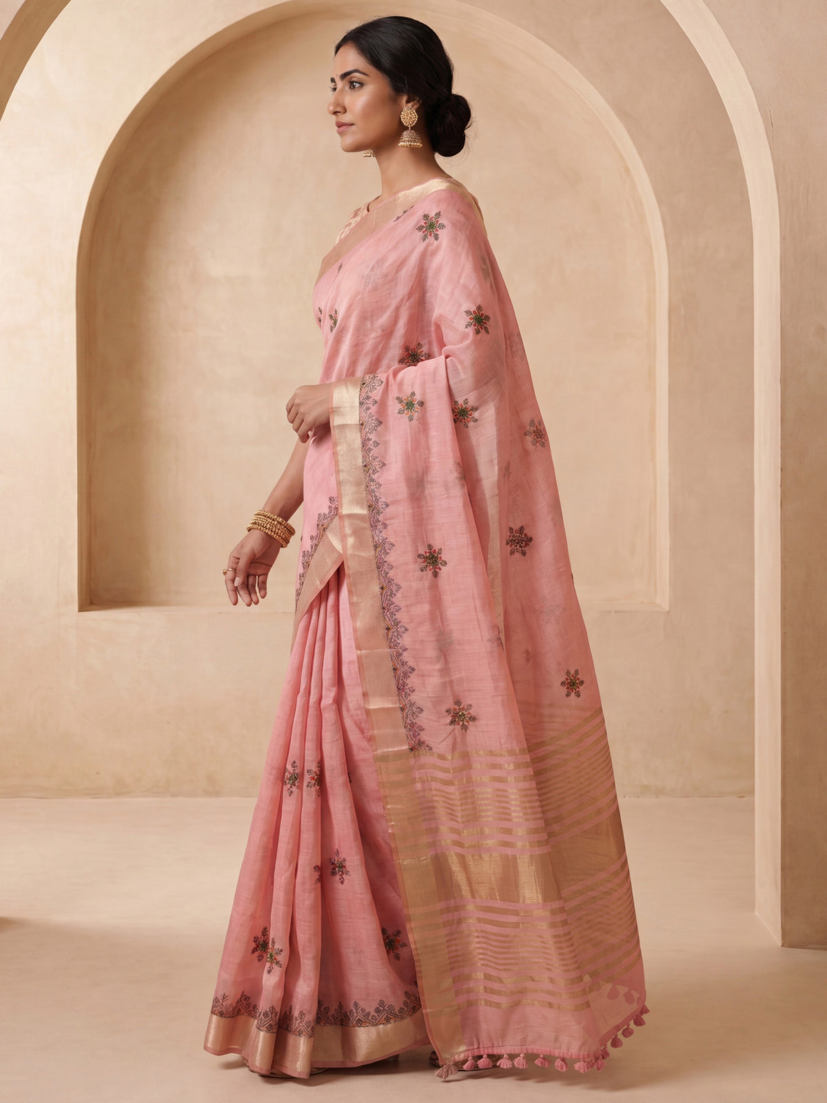 Pink Cotton Linen saree – detail view 2