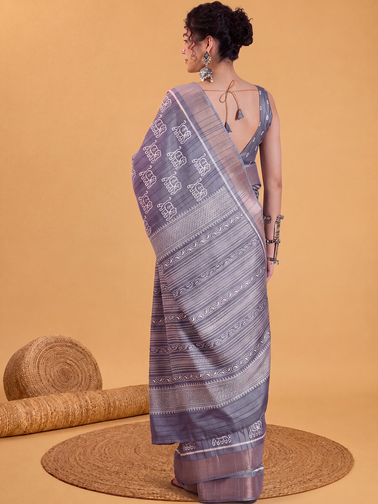 Metallic Silk Blend saree – detail view 1