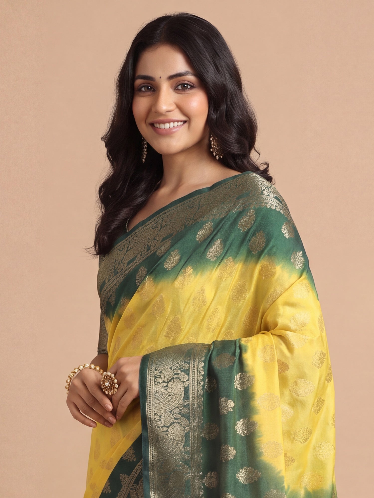 Yellow Georgette saree – detail view 4