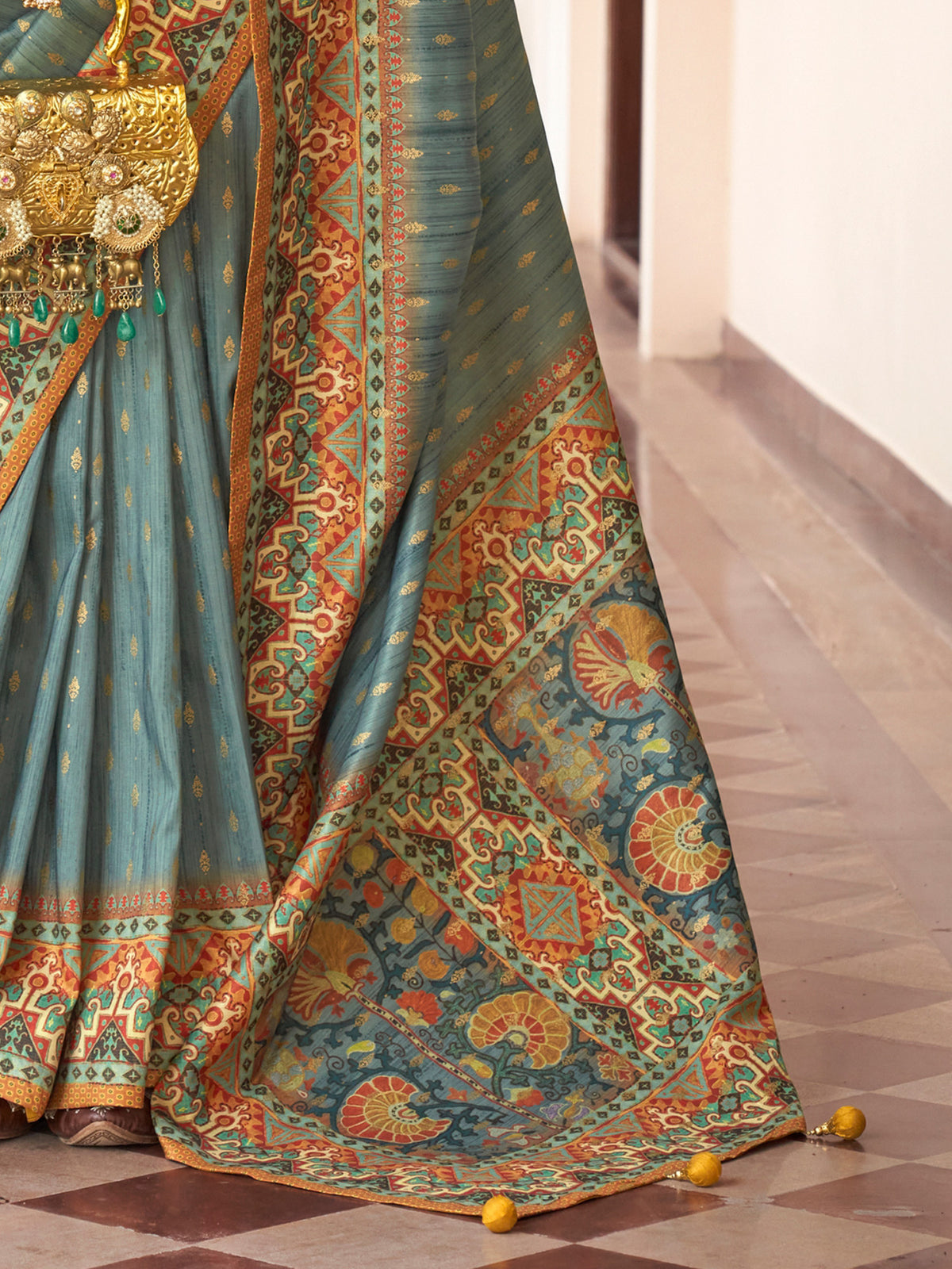Sea Green silk blend saree view 4