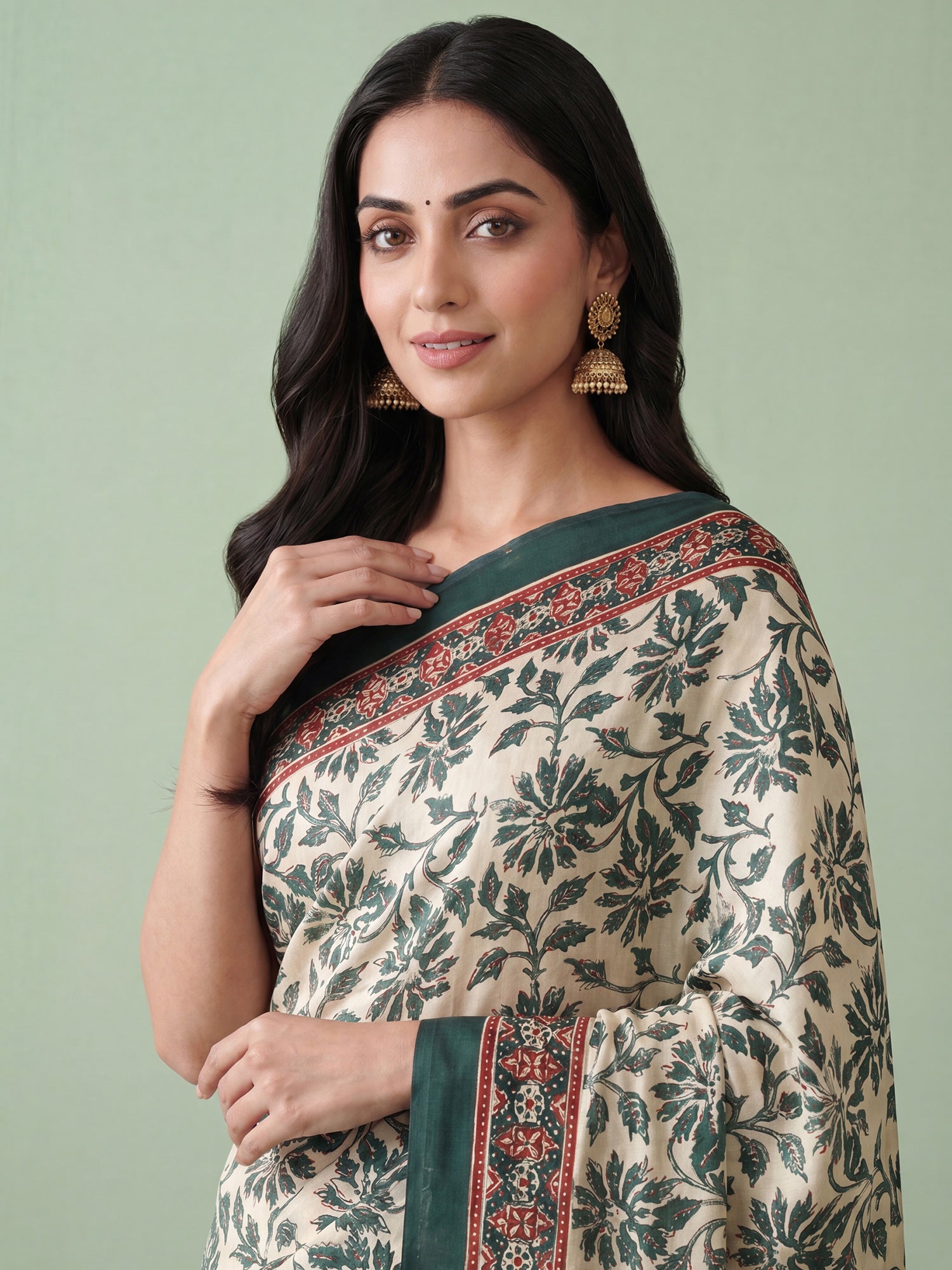Cream Satin saree – detail view 4