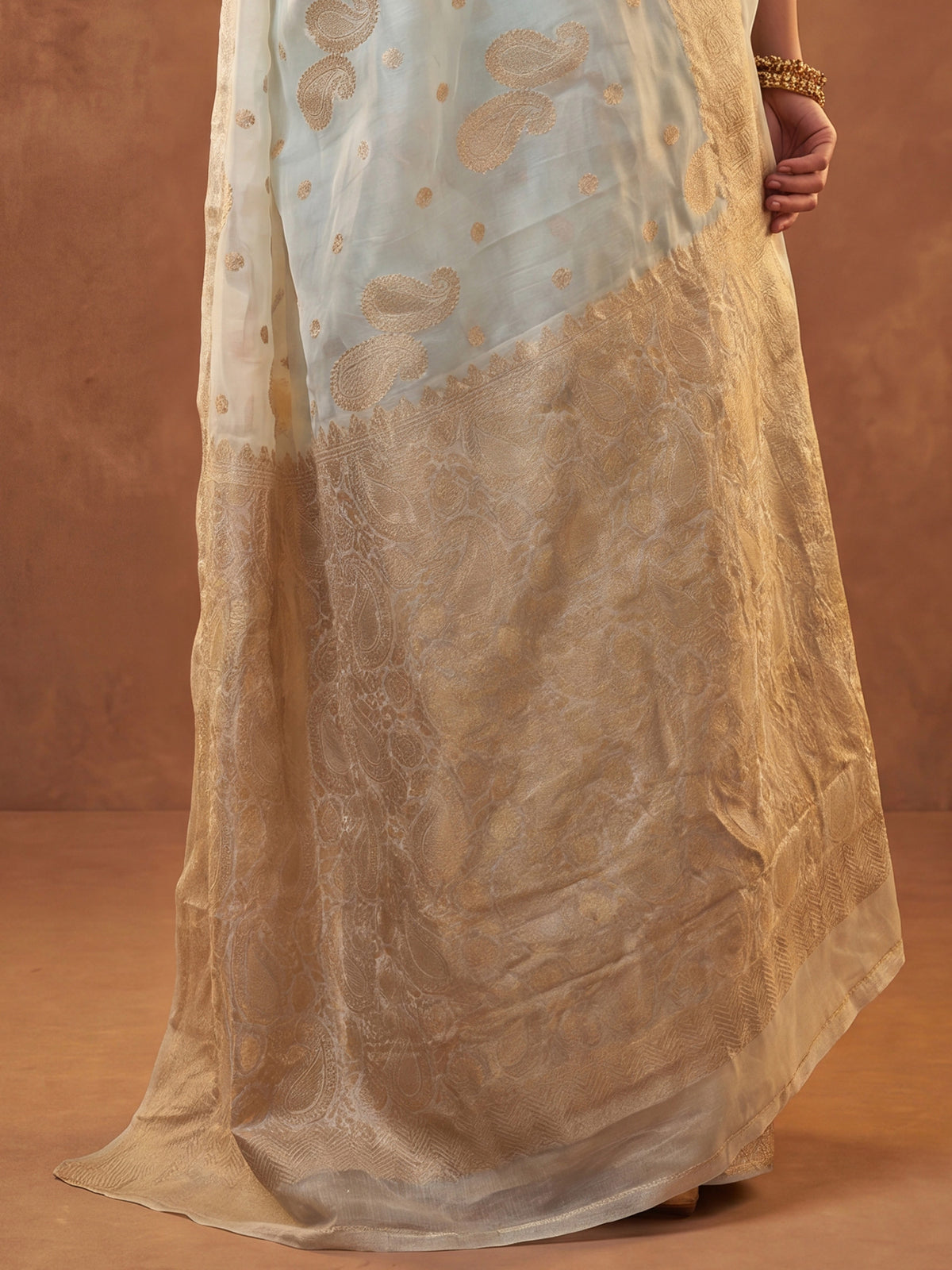 Light Blue Silk Blend saree – detail view 5
