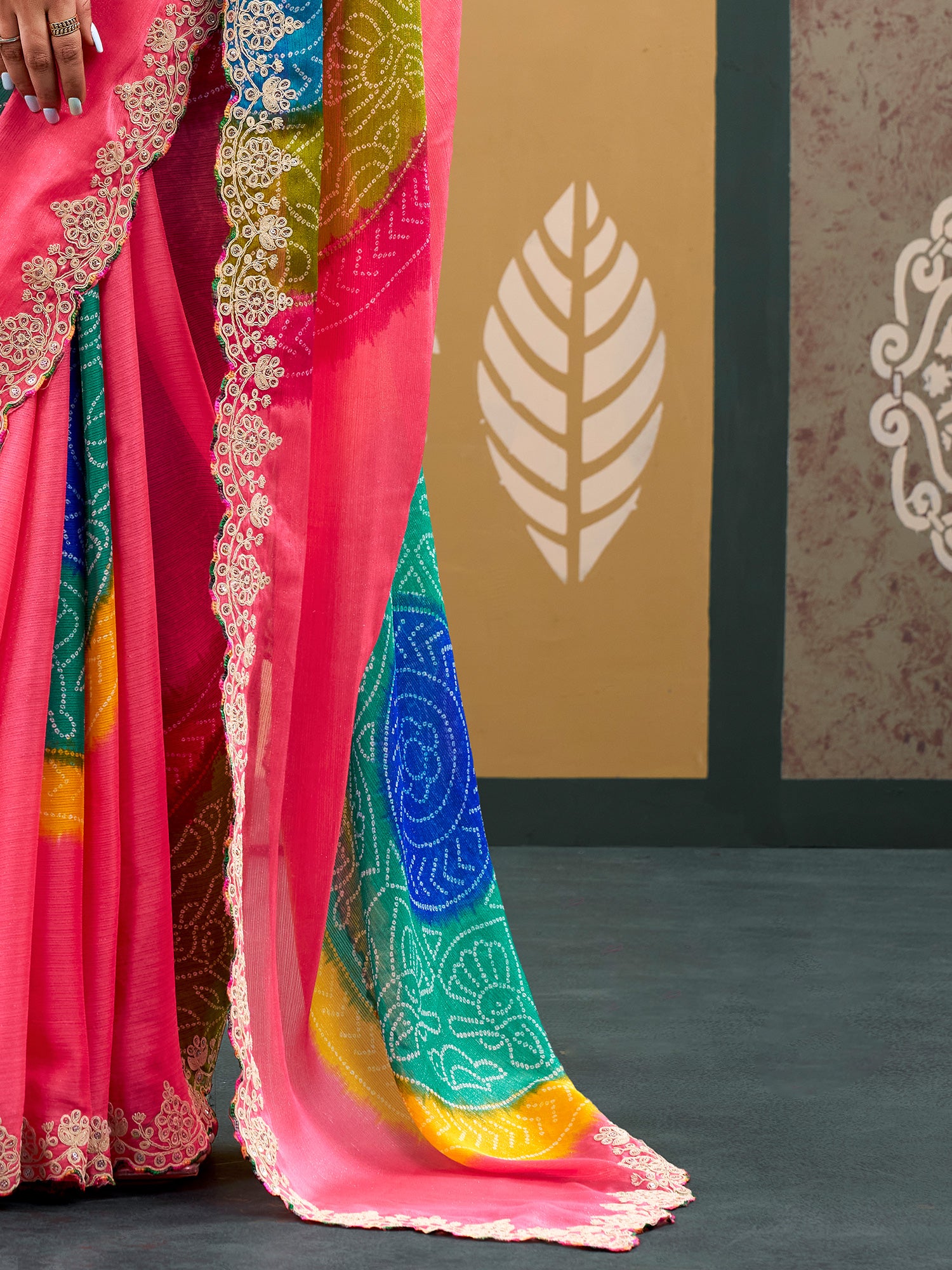 Pink Chiffon saree – detail view 4