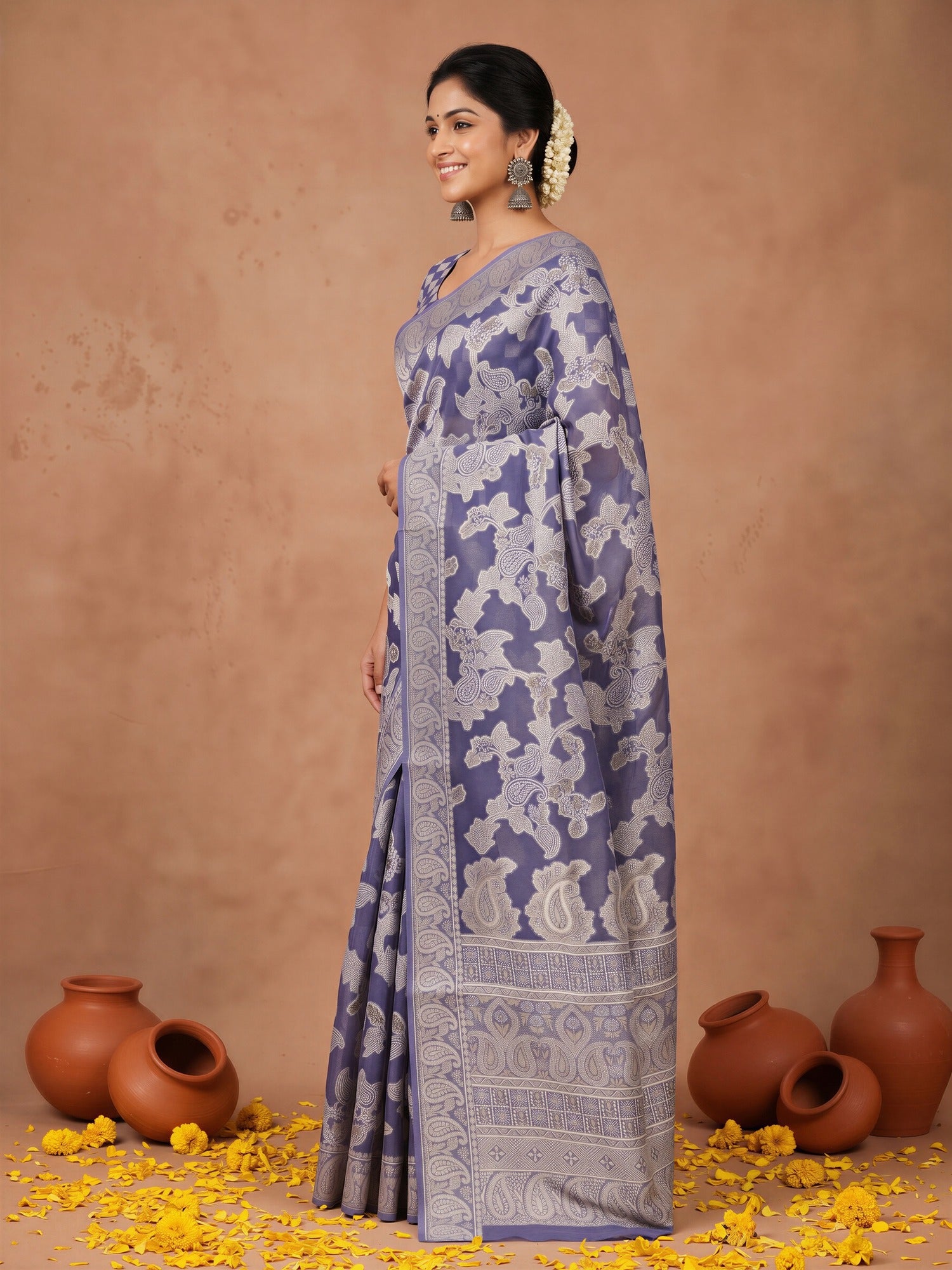 Navy Blue Organza saree – detail view 2