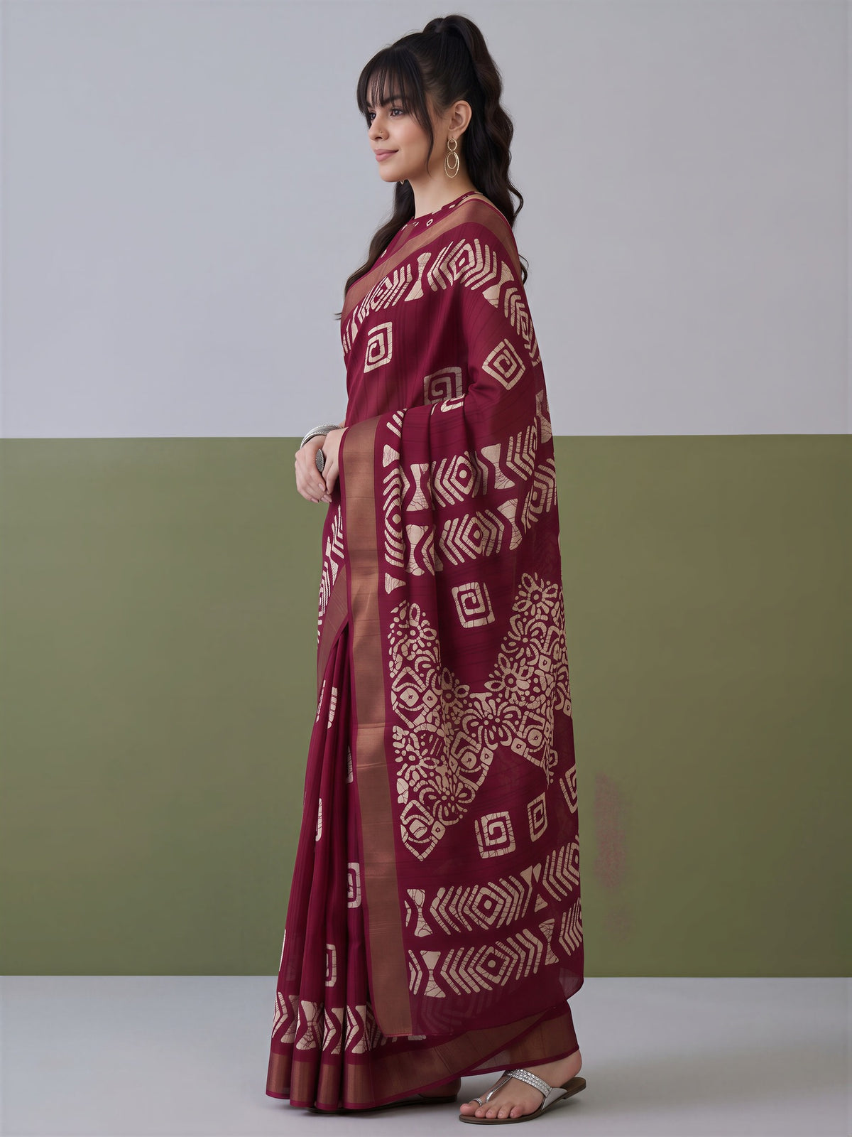 Magenta Silk Blend saree – detail view 2