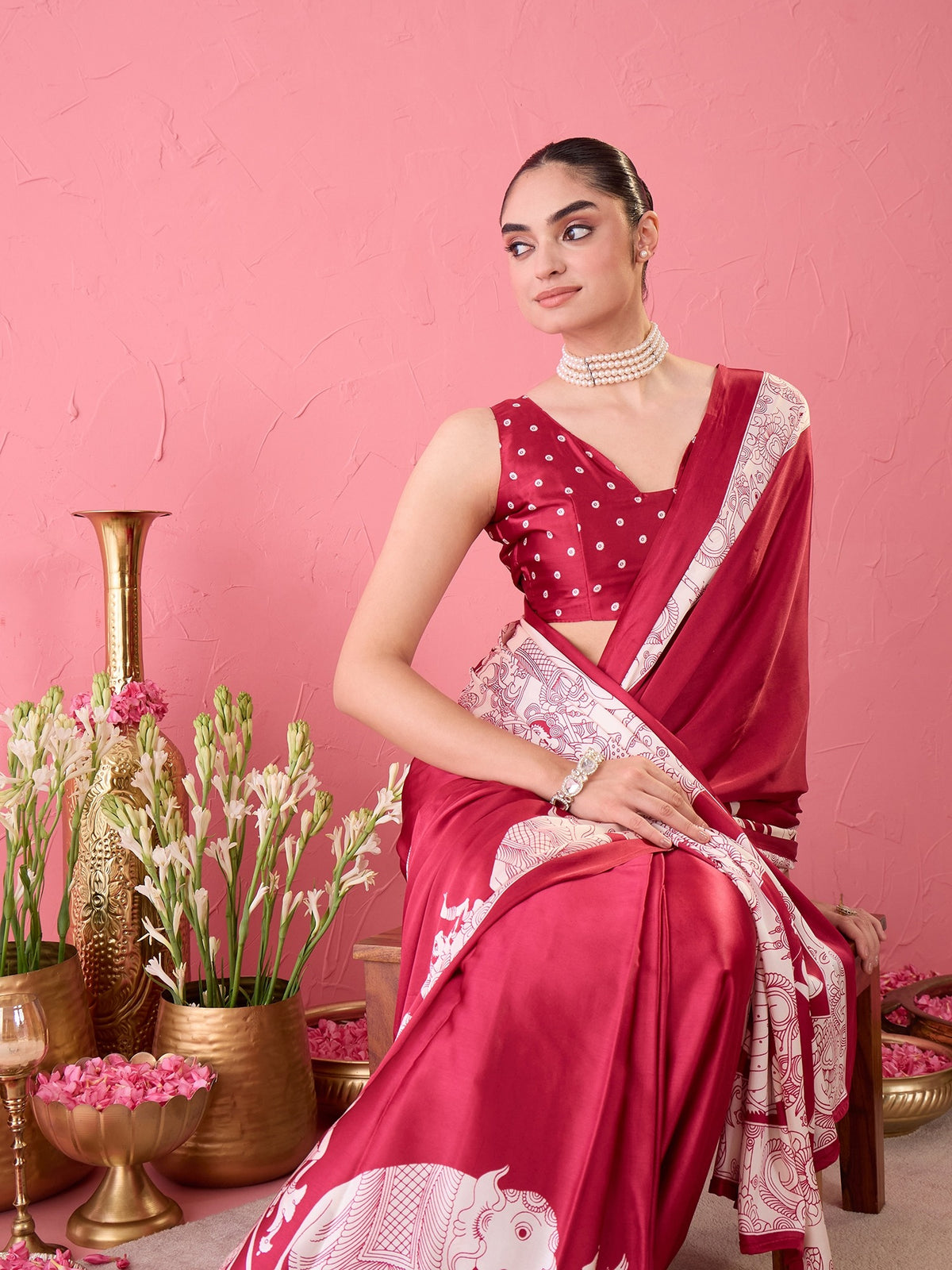 Burgundy Satin saree – detail view 3