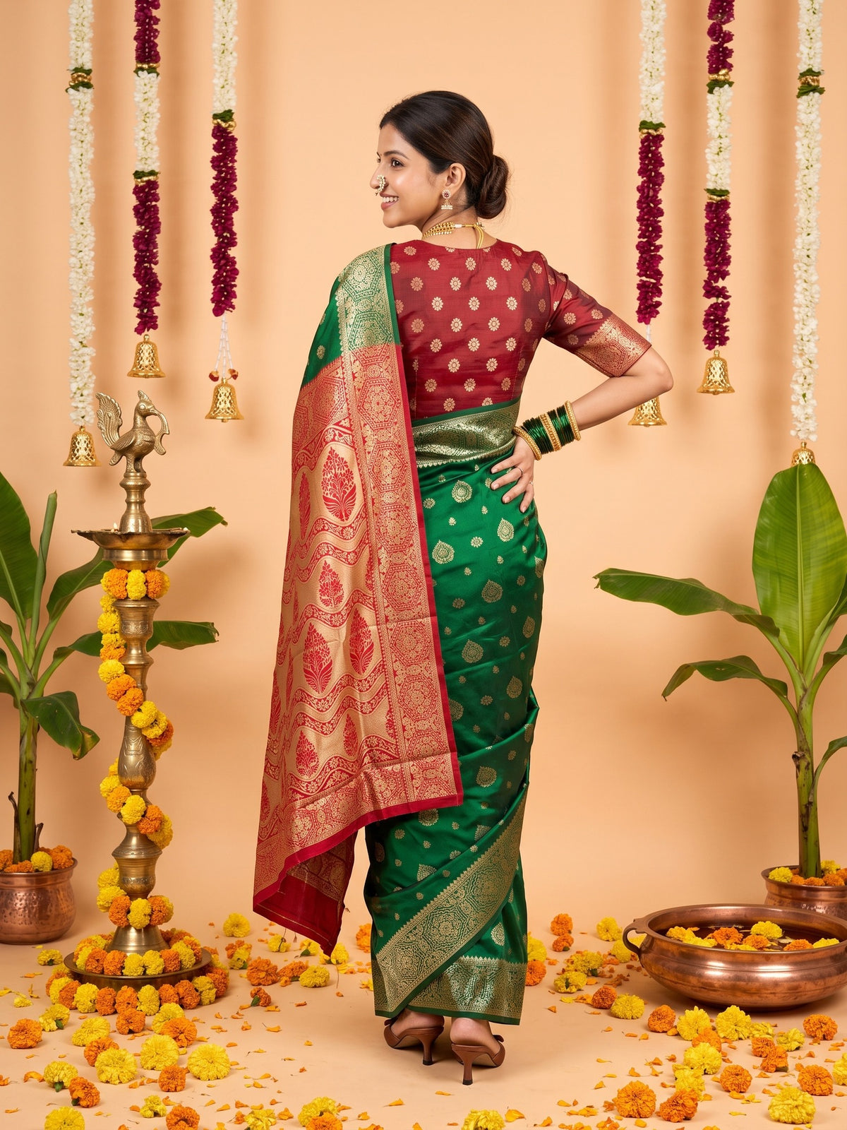 Green Silk Blend saree – detail view 4