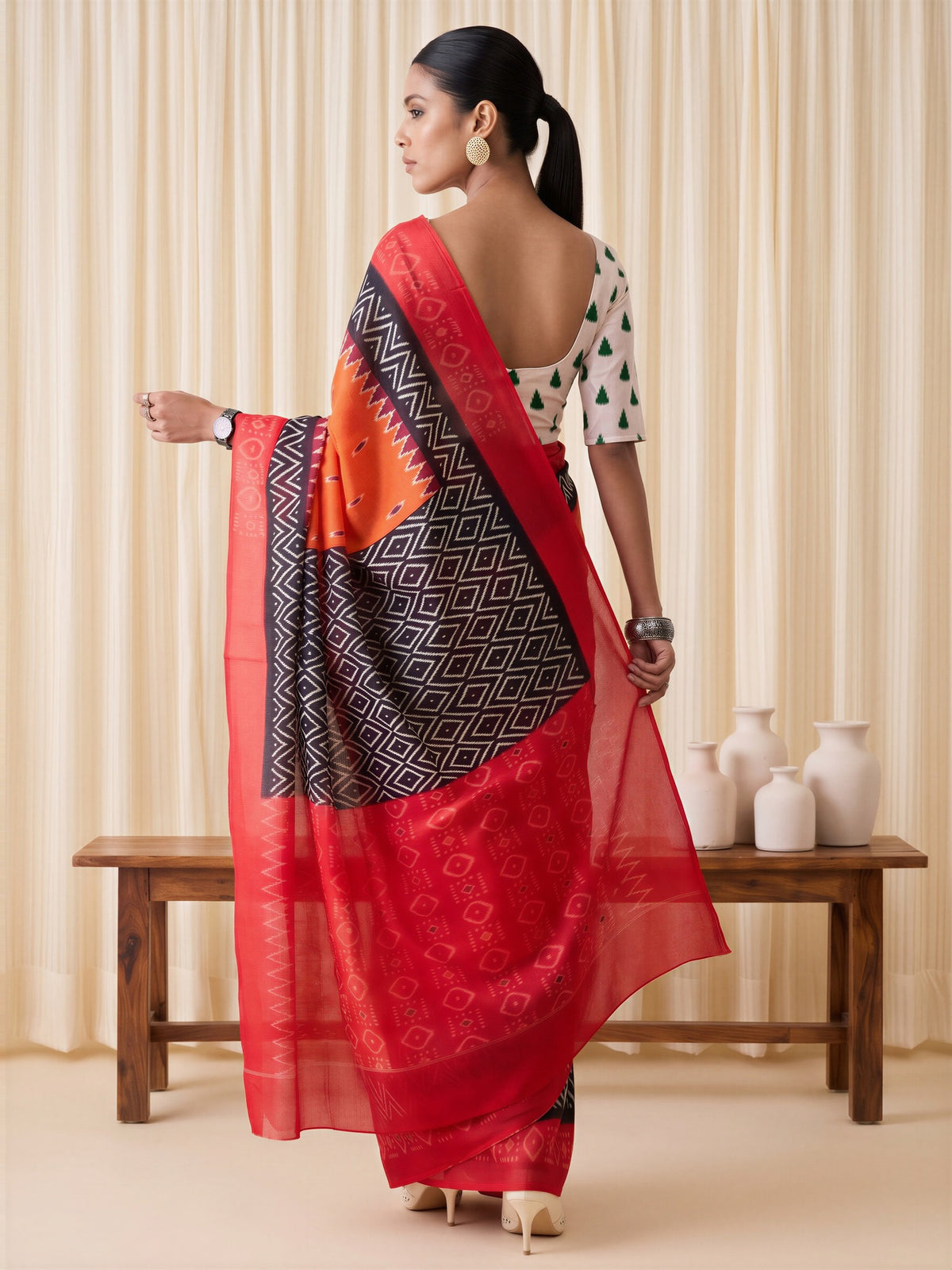 Orange Cotton Blend saree – detail view 1