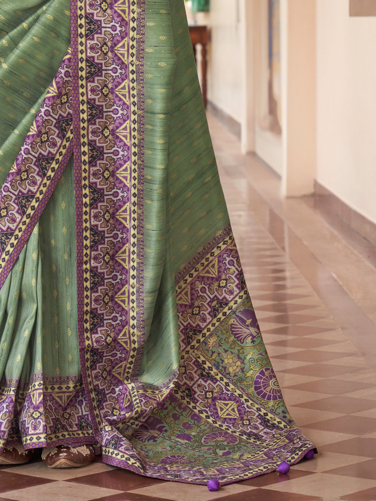 Light Green silk blend saree view 4