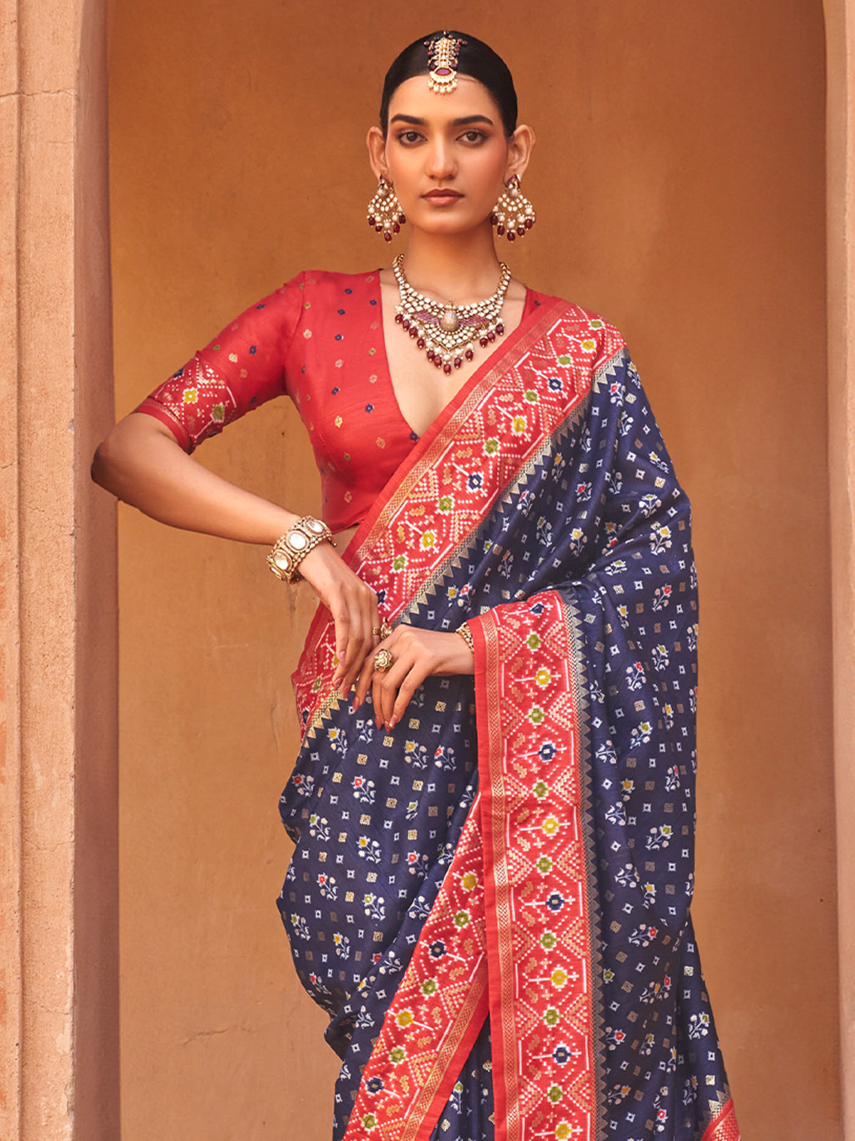 Navy Blue Silk Blend saree – detail view 2