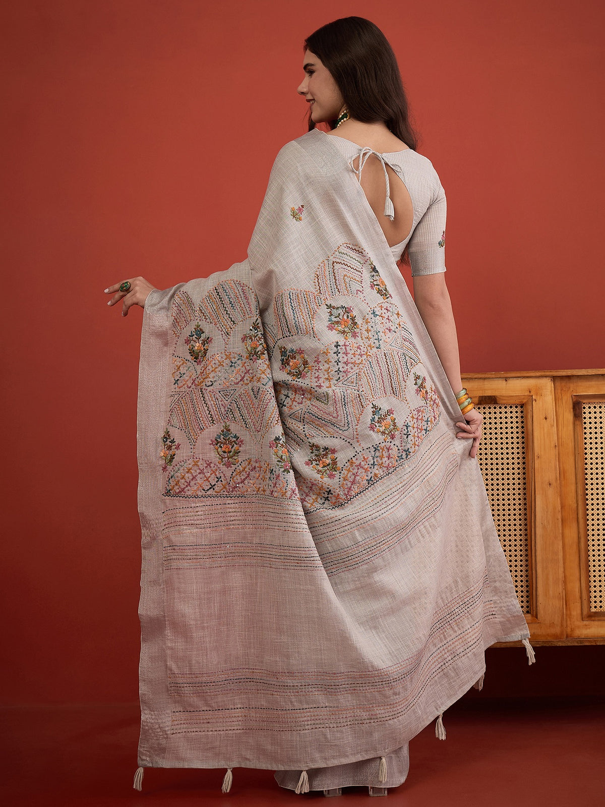 Grey Melange linen blend saree view 2