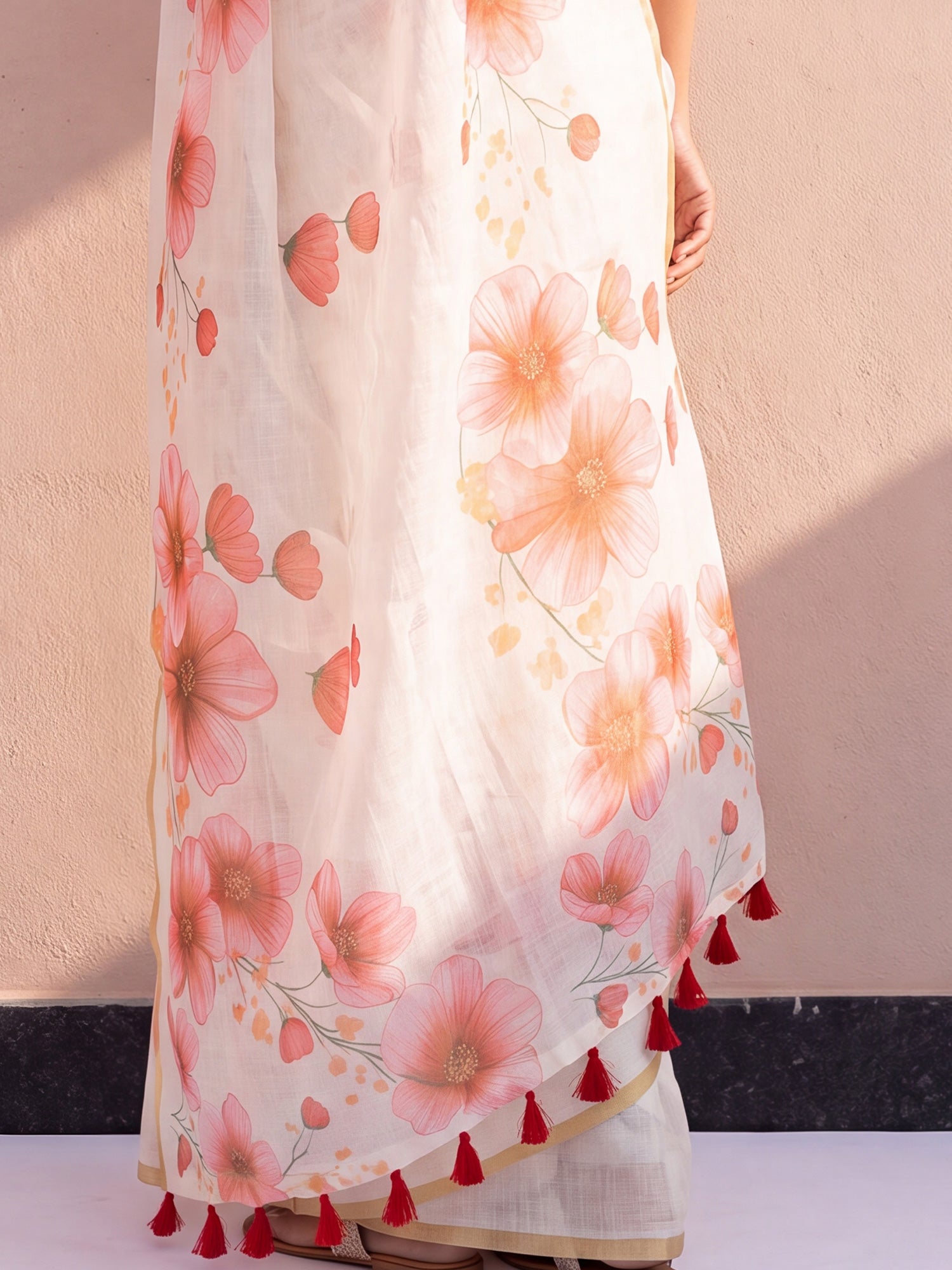 Off White Cotton Linen saree – detail view 5