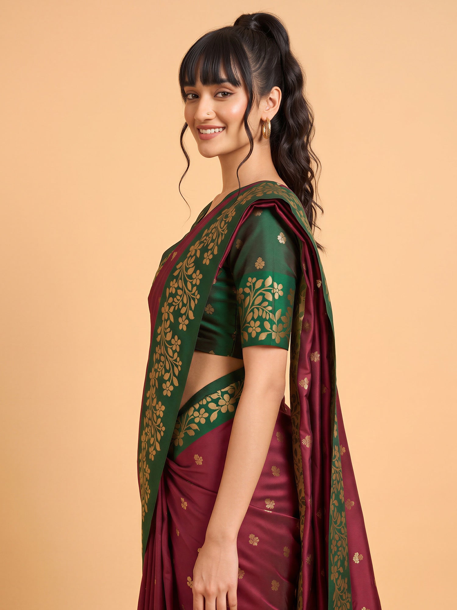 Maroon Cotton Blend saree – detail view 4