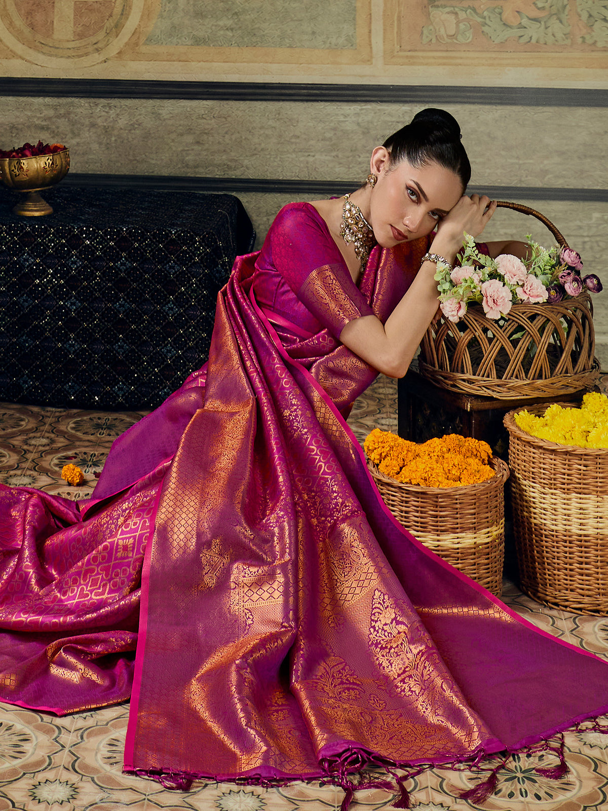 Magenta Pure Silk saree – detail view 5