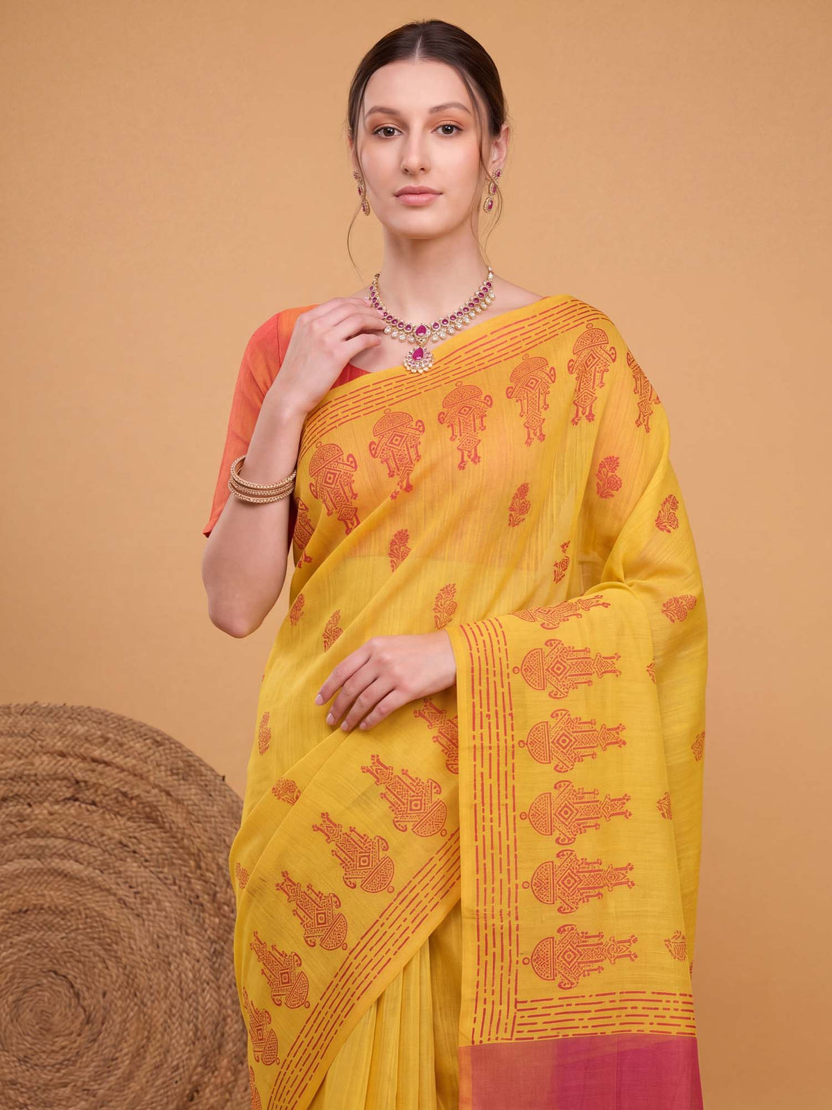 Yellow Linen saree – detail view 4