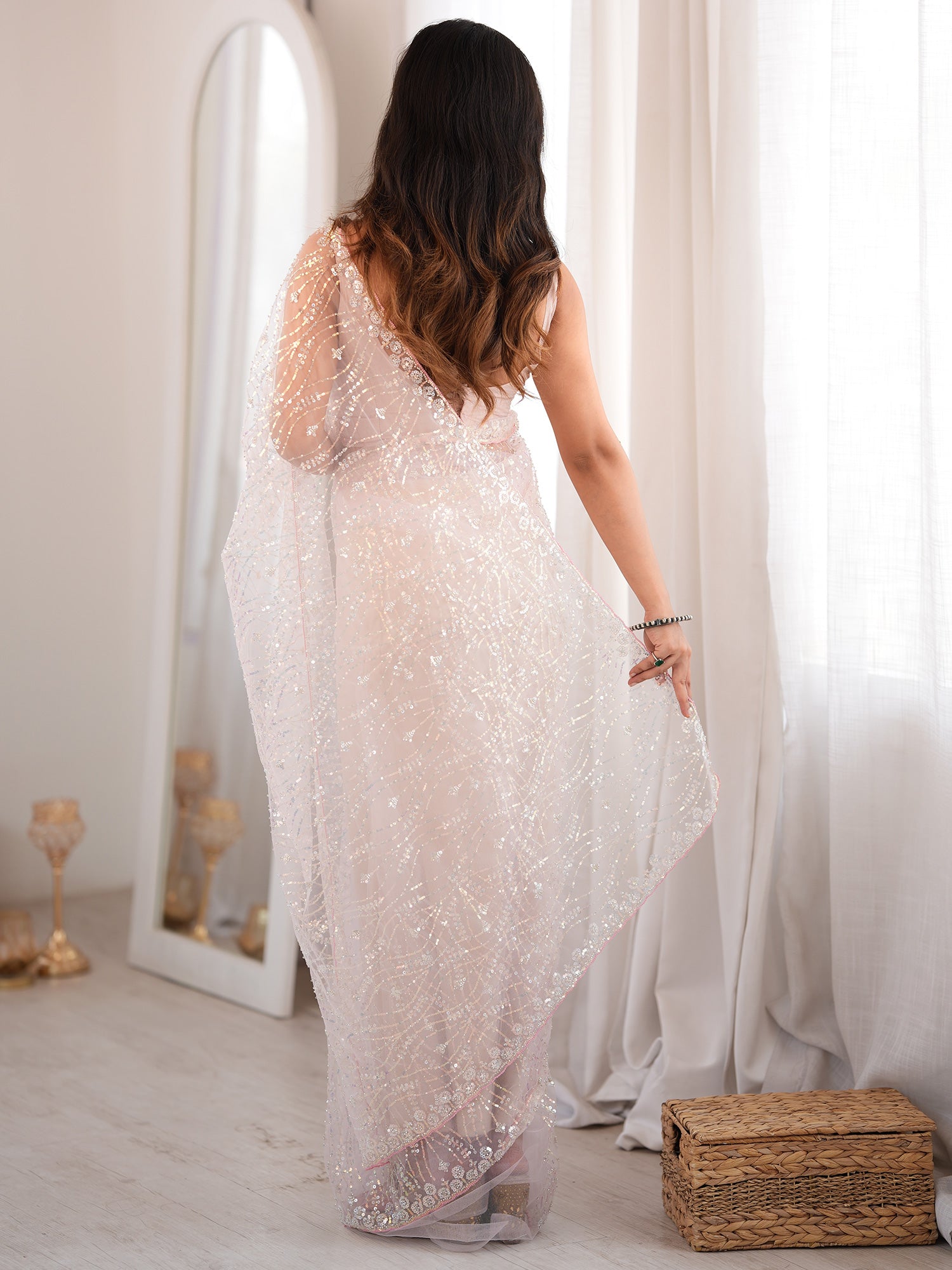 Pink Net saree – detail view 1