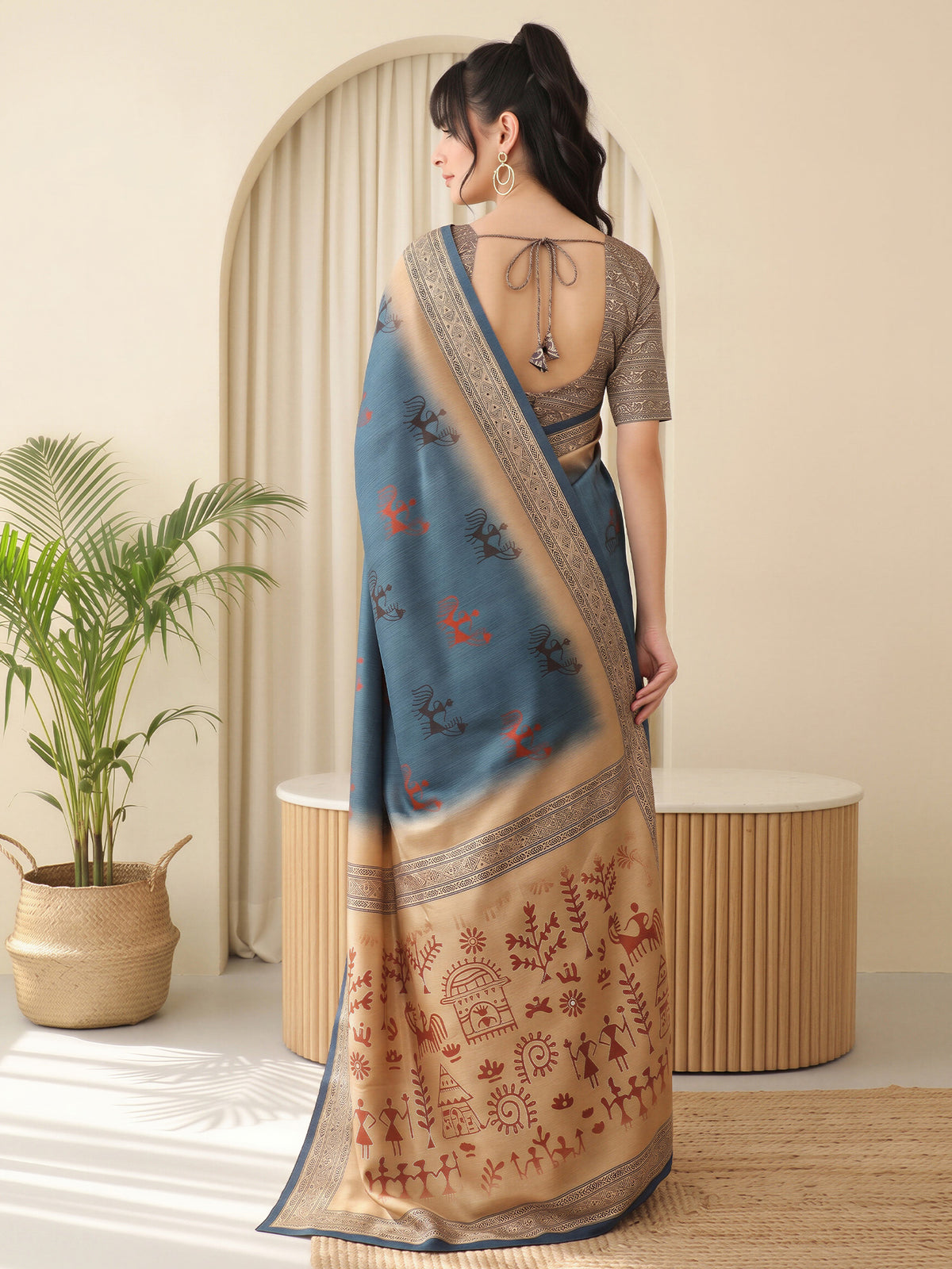 Blue Silk Blend saree – detail view 1