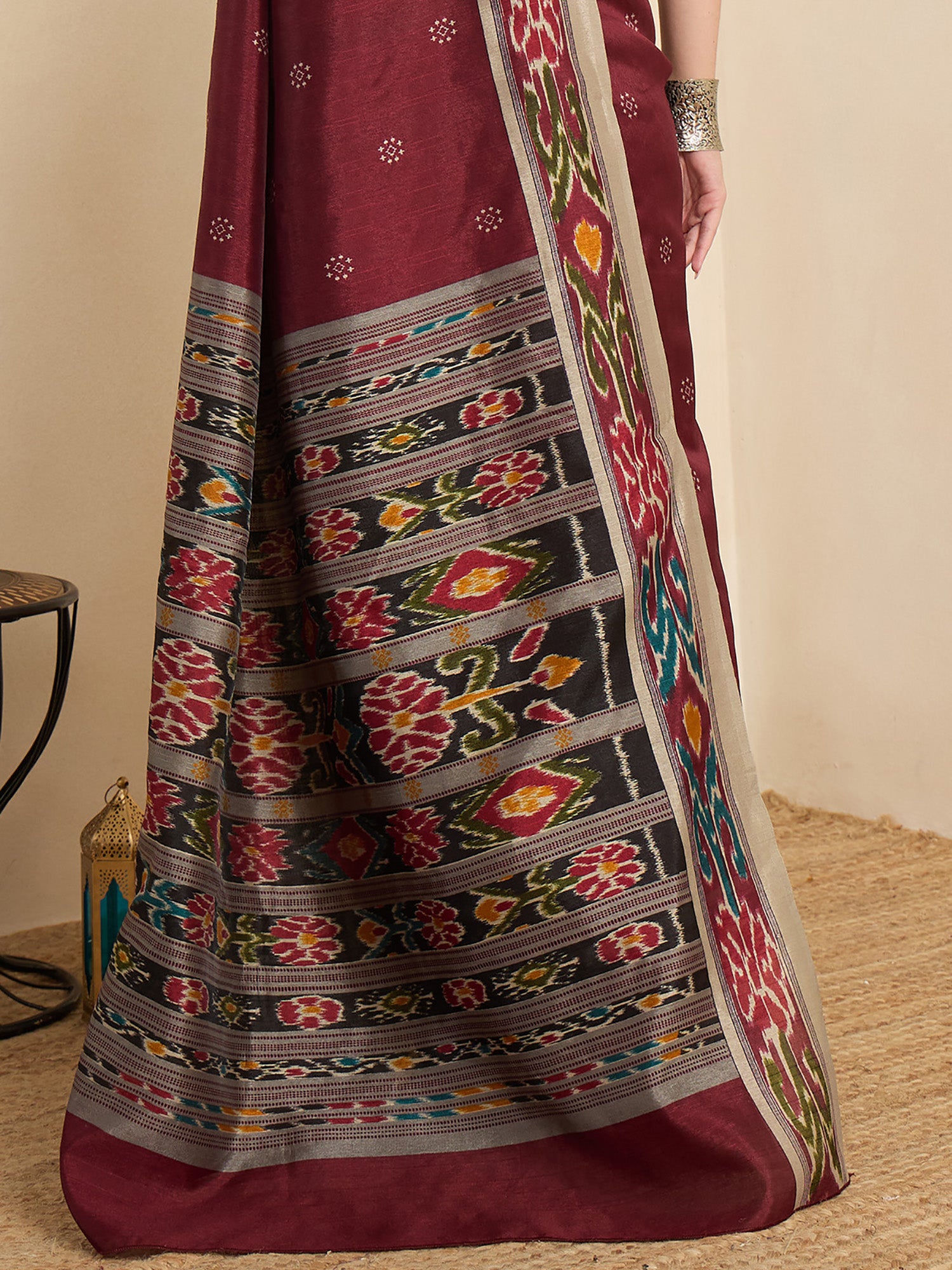 Maroon Bhagalpuri Silk saree – detail view 5