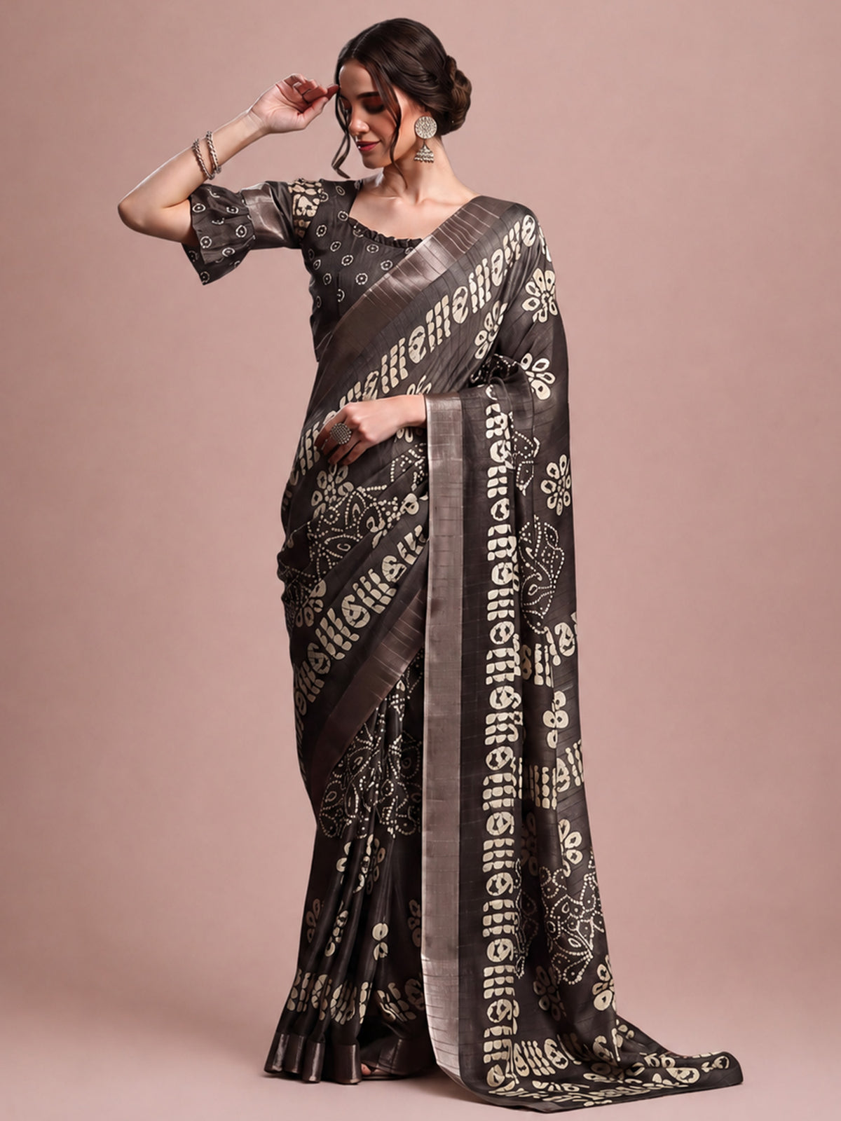 Charcoal Grey Silk Blend saree – detail view 2