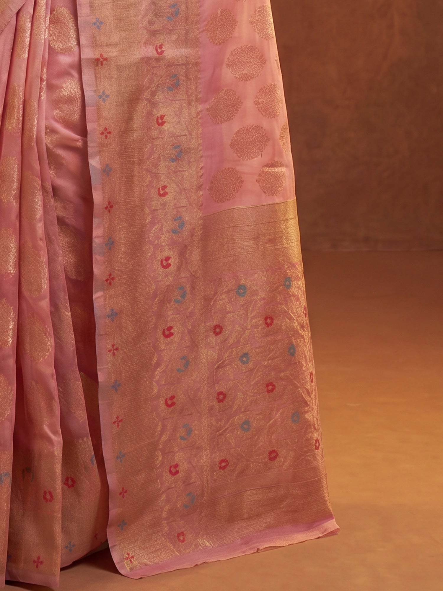 Pink Silk Blend saree – detail view 5