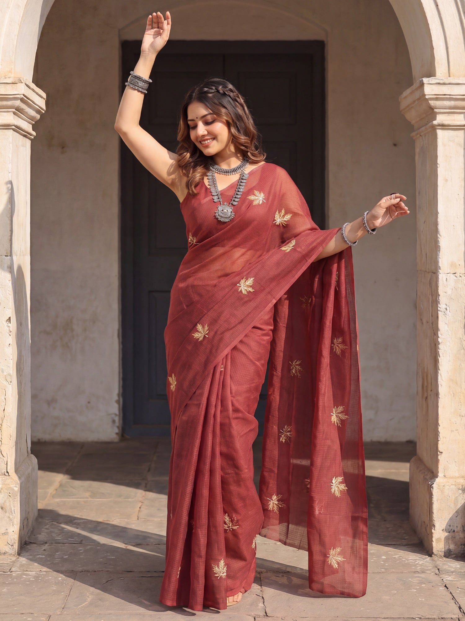 Maroon Kota Doria Cotton saree – detail view 3