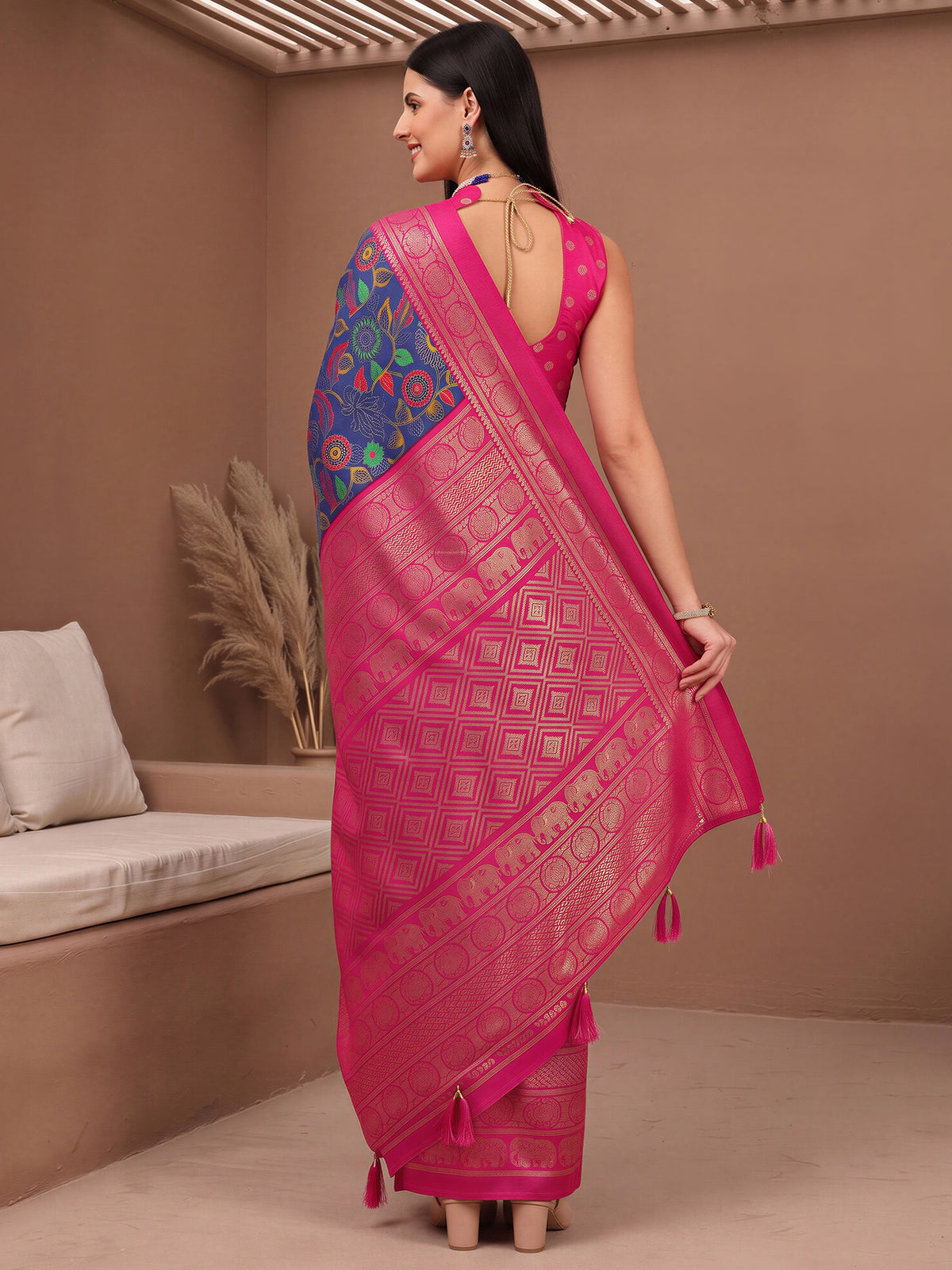 Navy Blue Cotton Blend saree – detail view 1