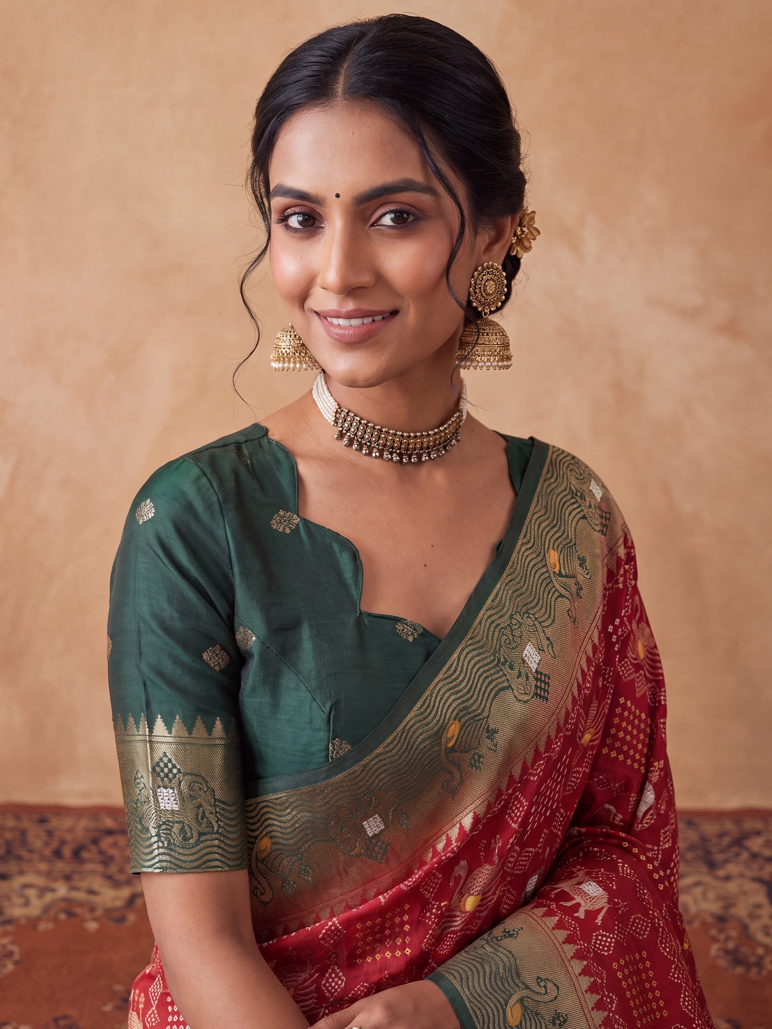 Maroon Dola Silk saree – detail view 4