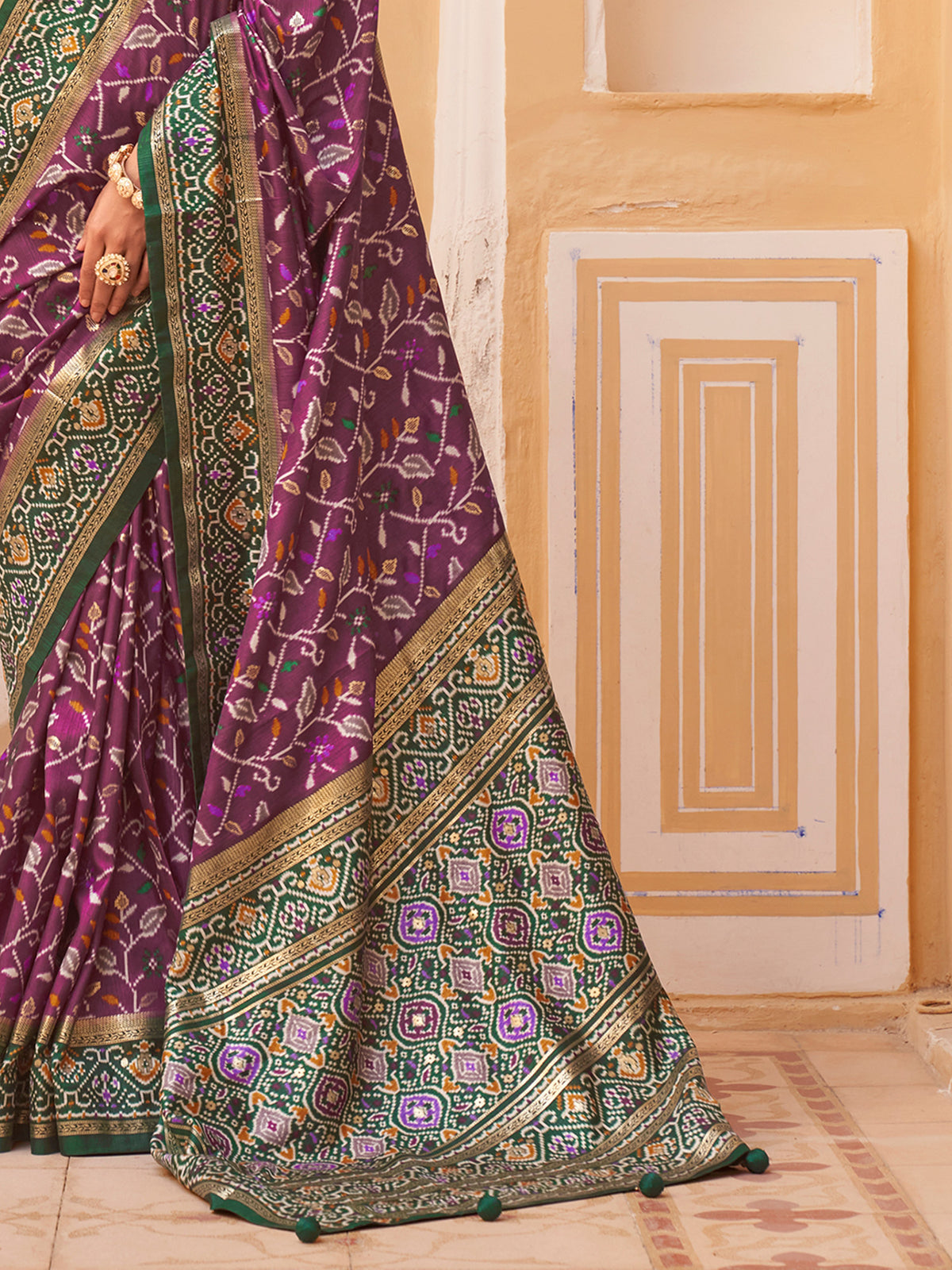 Purple Silk Blend saree – detail view 4