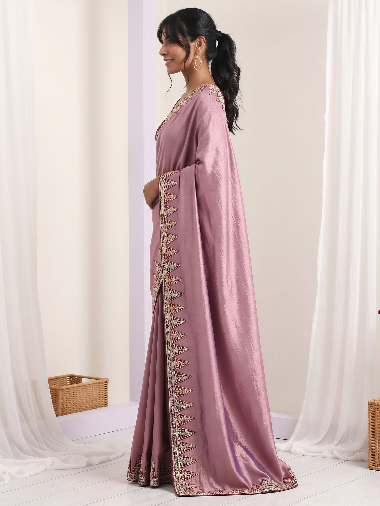 Lavender Vichitra Silk saree – detail view 2