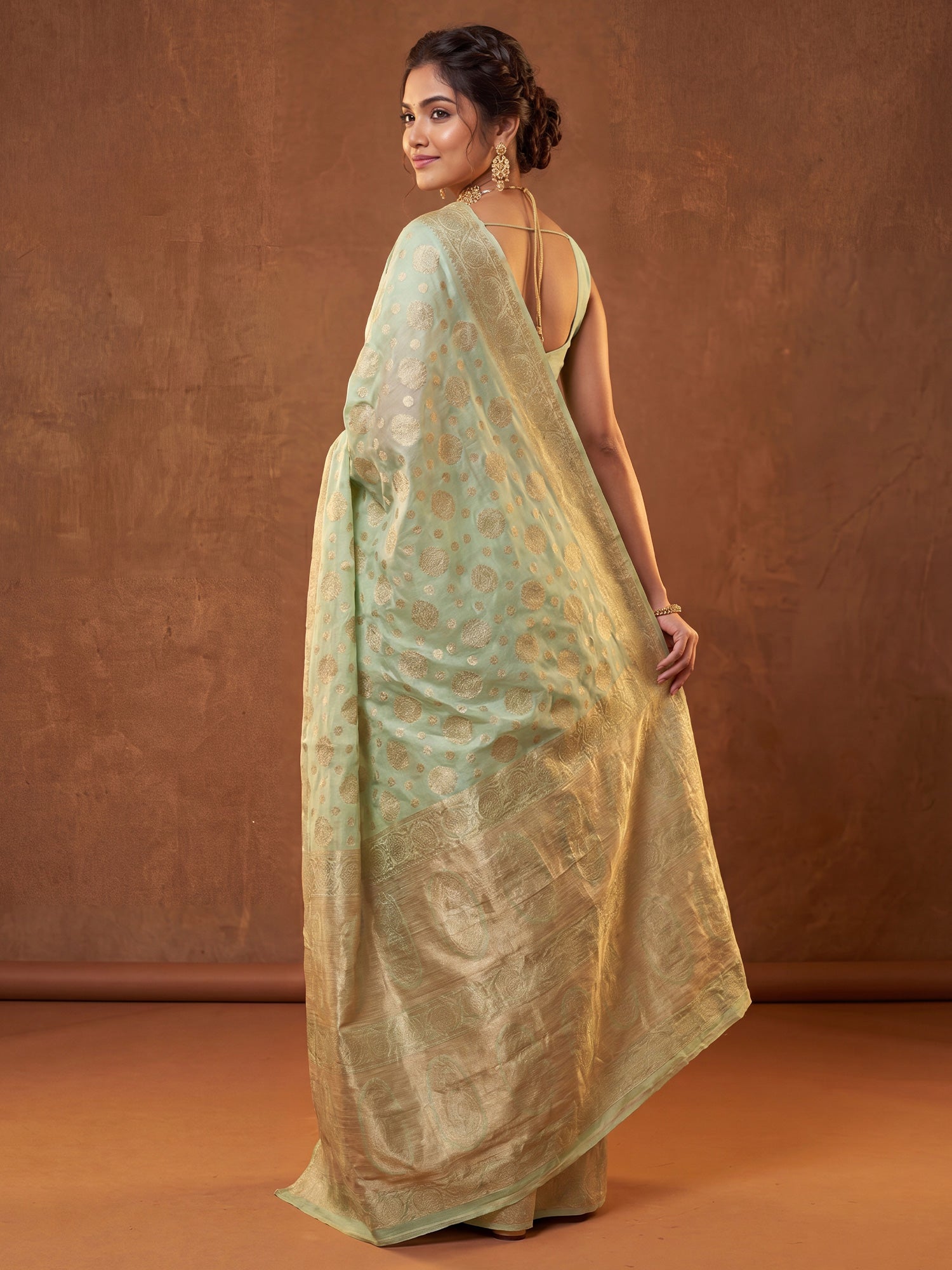 Light Green Silk Blend saree – detail view 1
