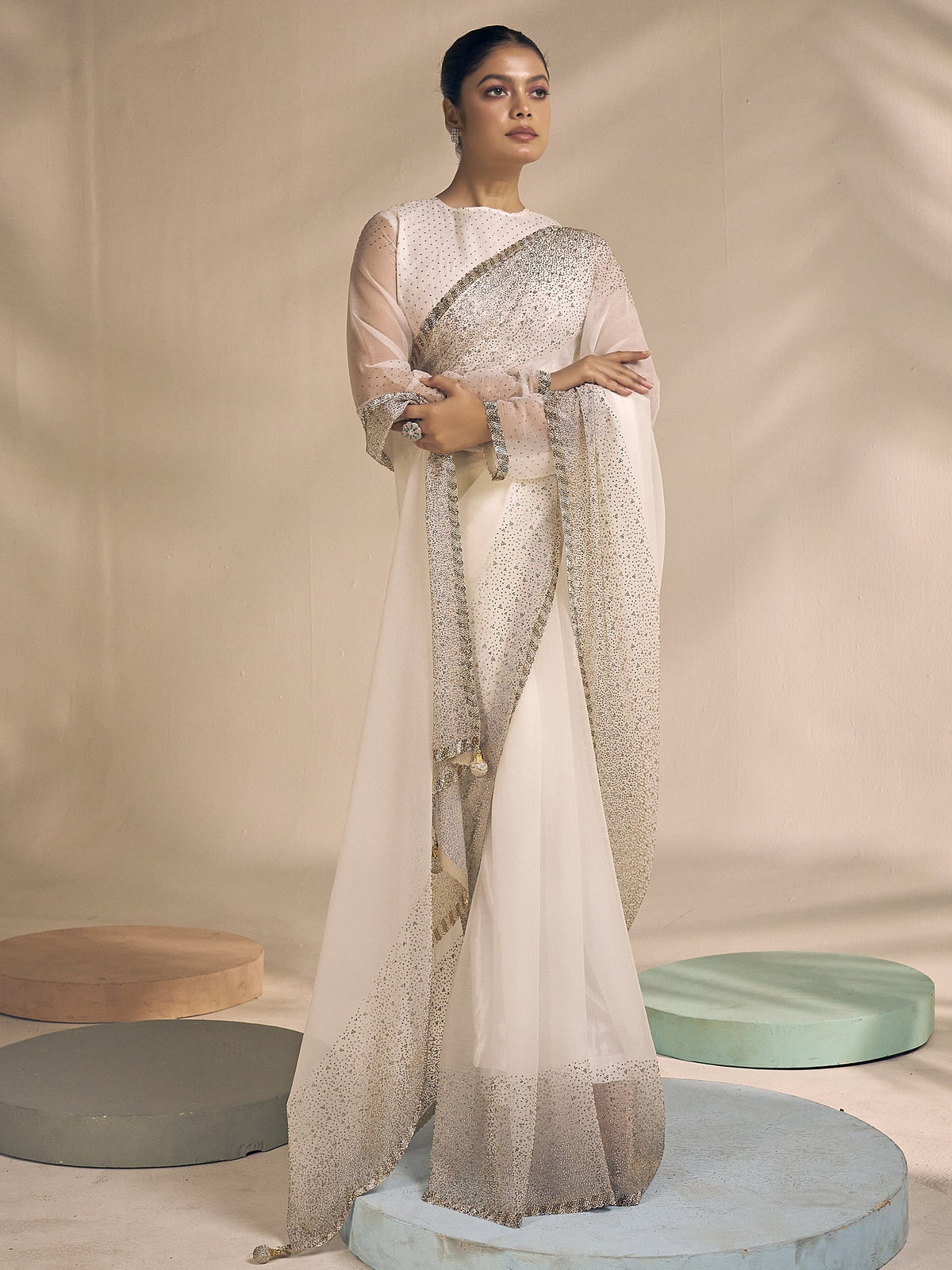 Off White chiffon saree view 3