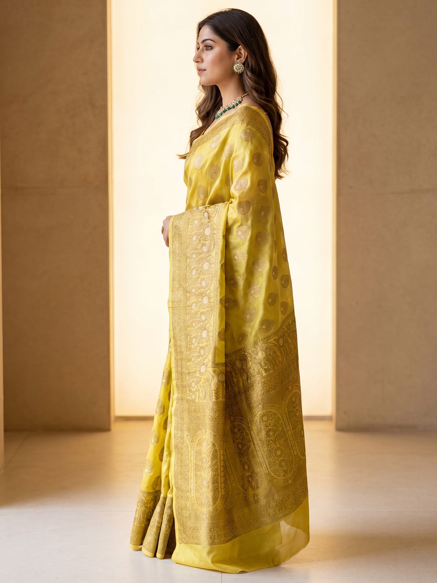 Yellow Silk Blend saree – detail view 2