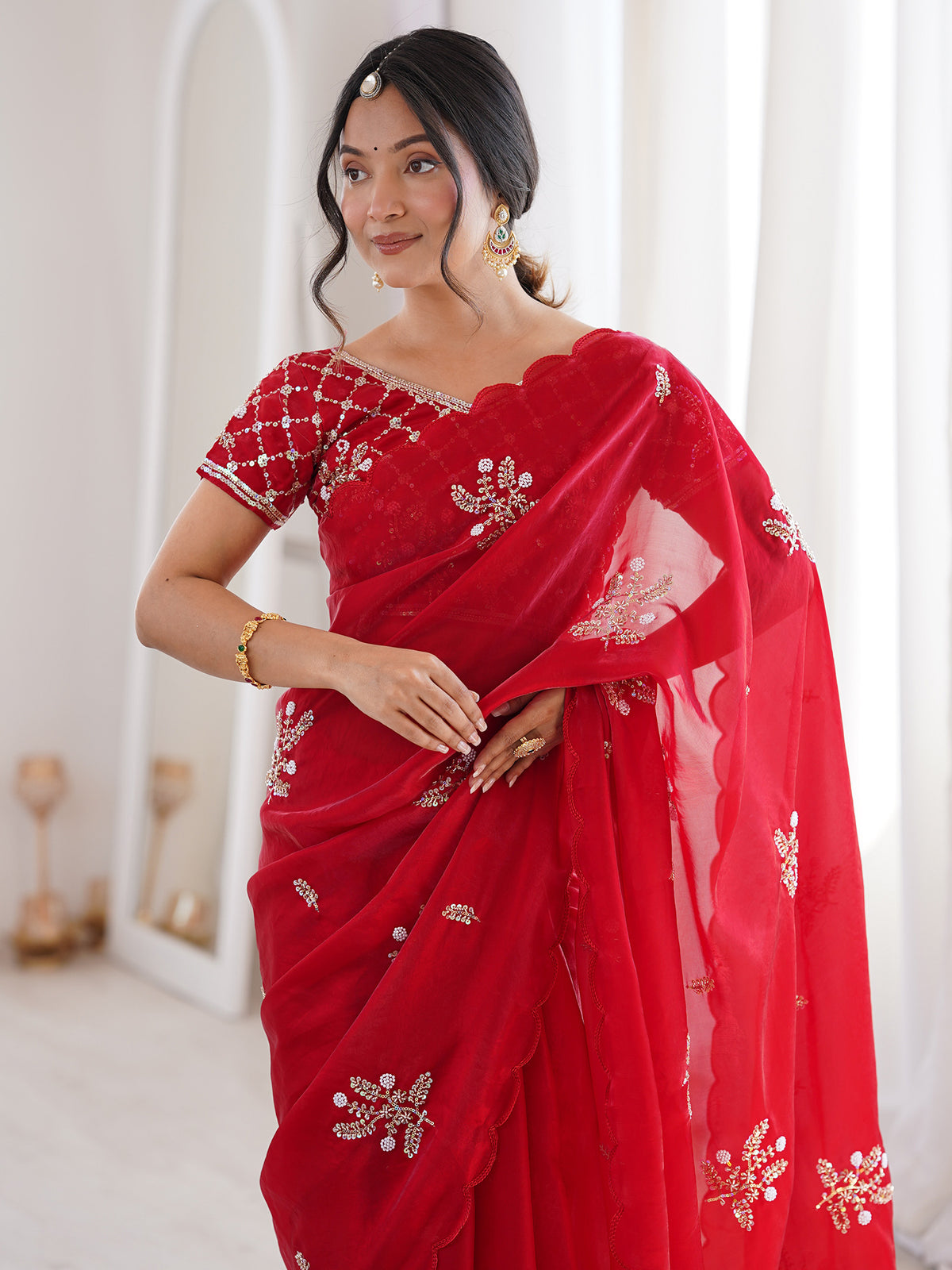 Red Satin saree – detail view 4
