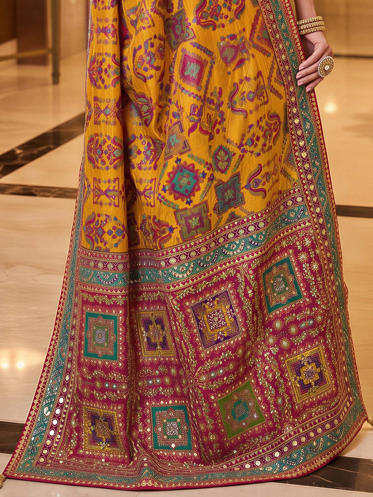 Mustard Silk Blend saree – detail view 5