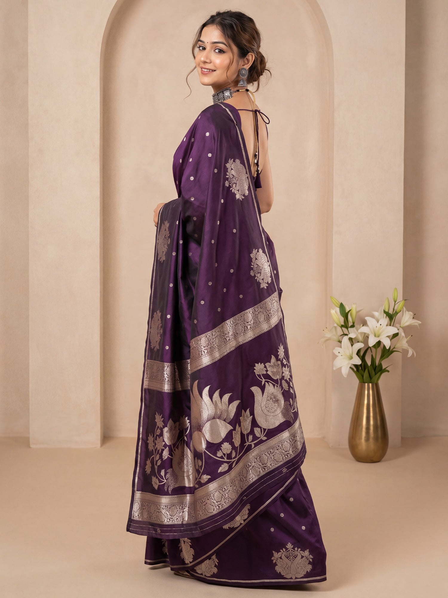 Wine Silk Blend saree – detail view 1