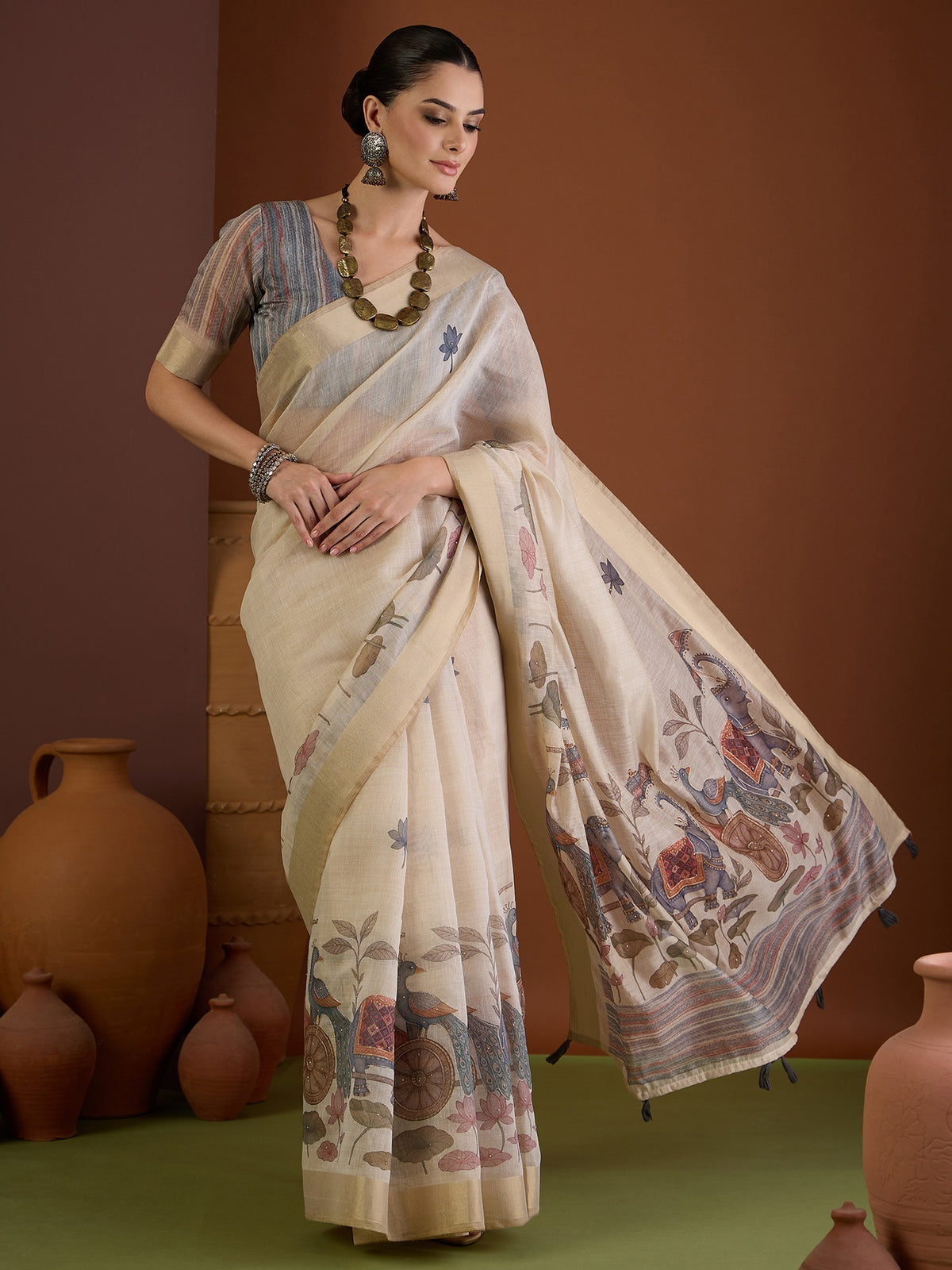 Beige linen blend saree view 4
