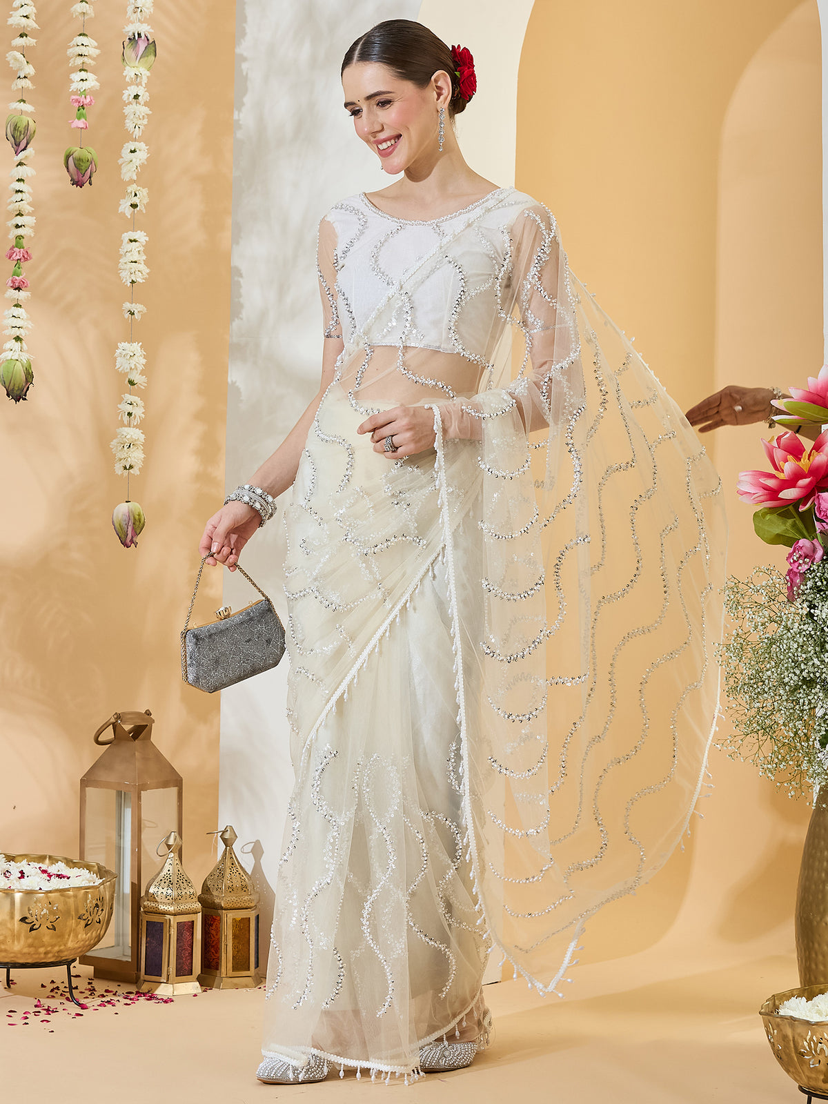 Off White Net saree – detail view 3