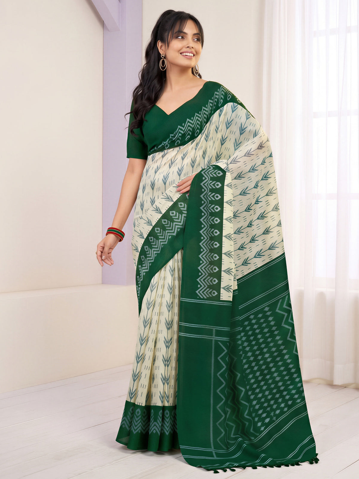 Off White Cotton Blend saree – detail view 2