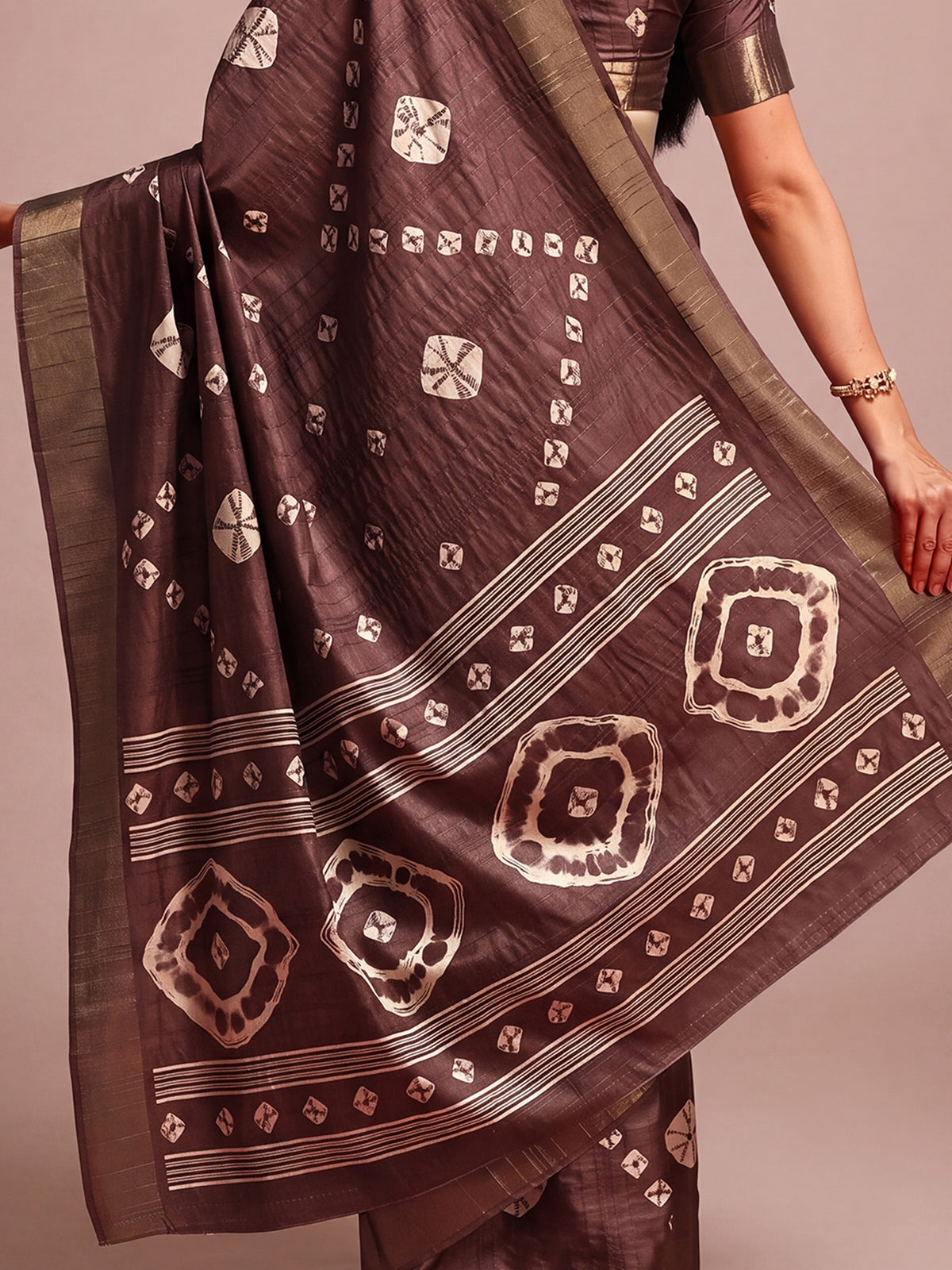 Dark Brown Silk Blend saree – detail view 5