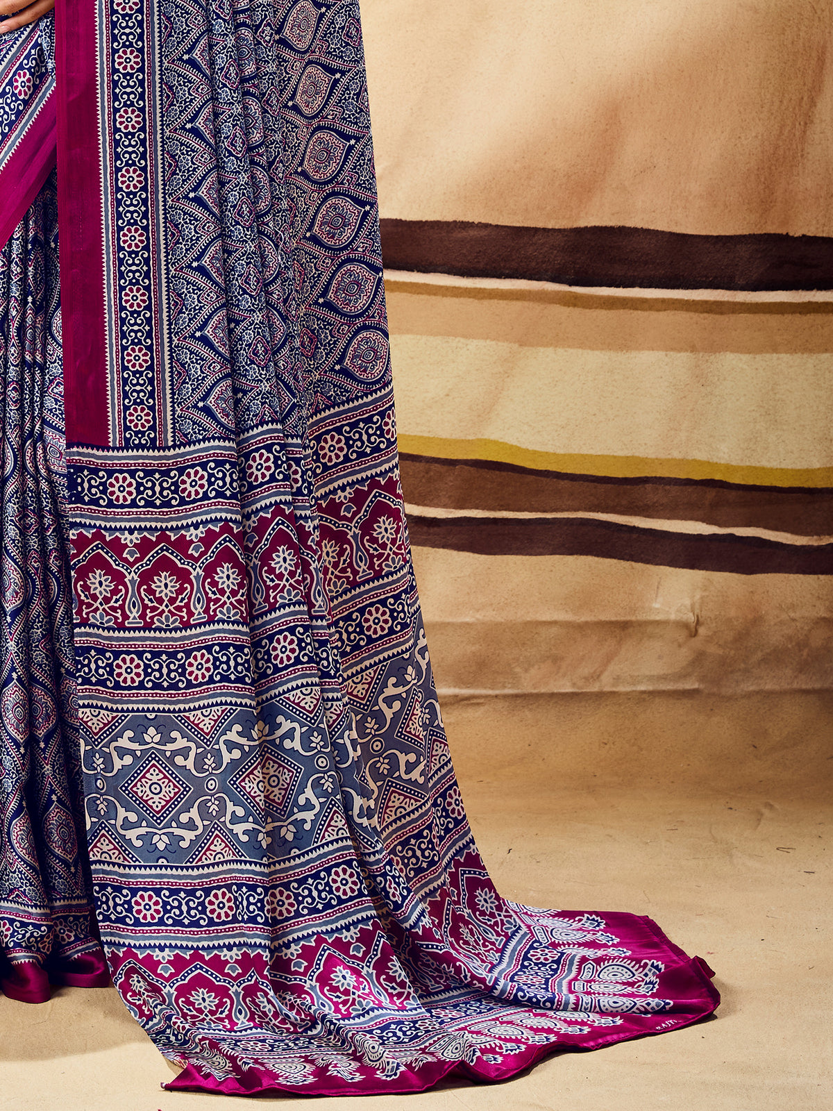 Blue Satin saree – detail view 5