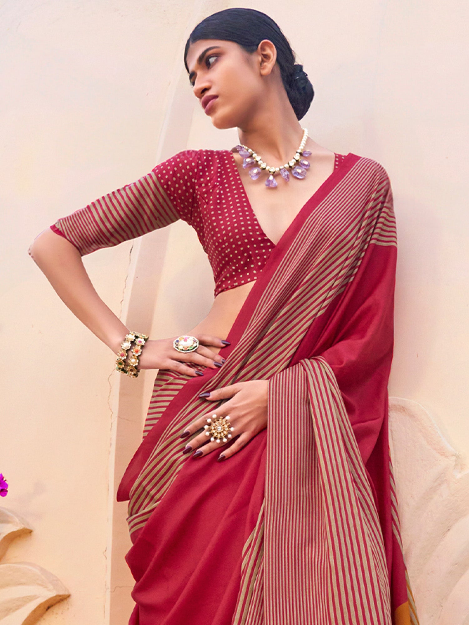 Pink Silk Blend saree – detail view 2