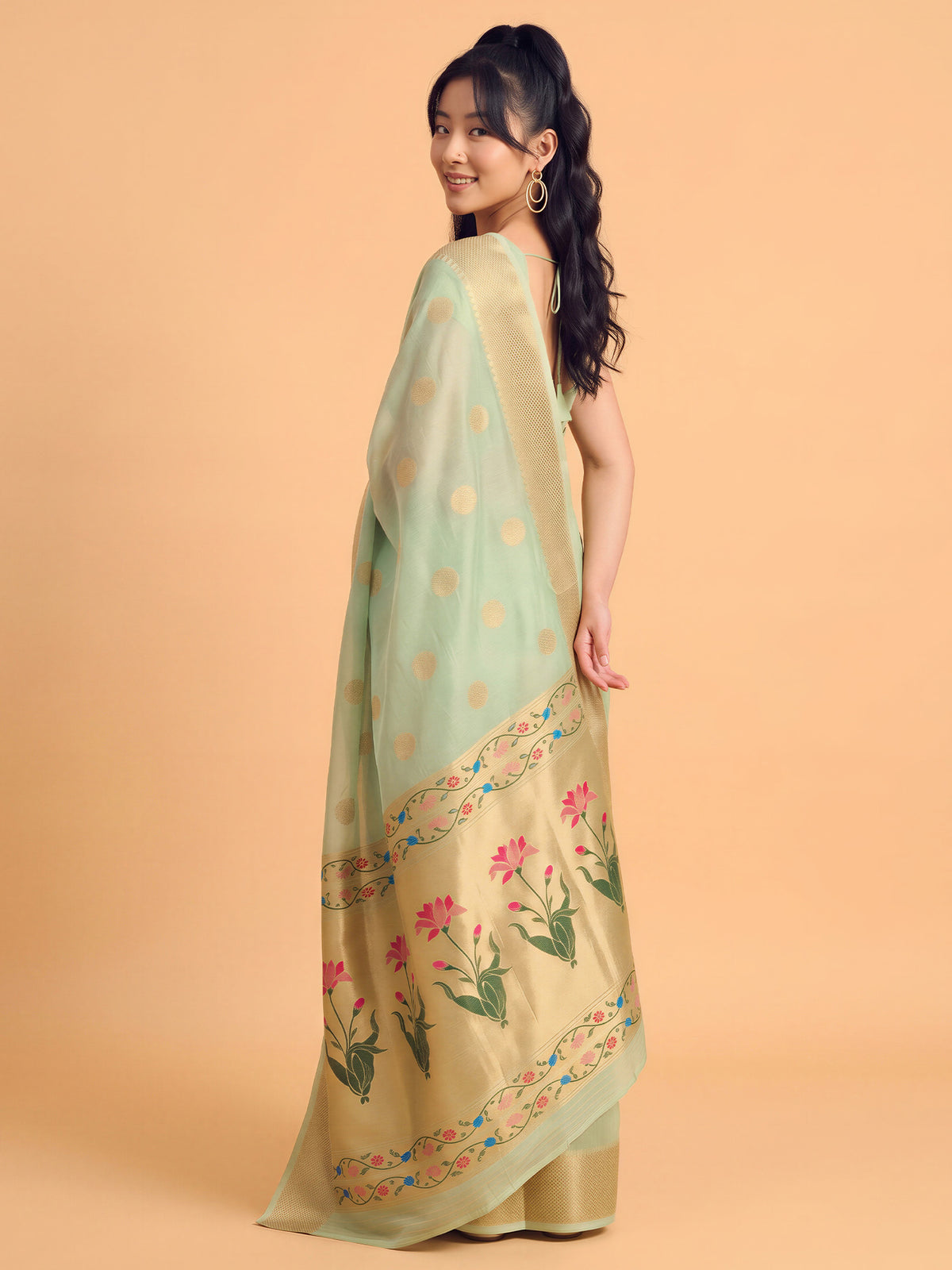 Mint Green Tissue saree – detail view 1