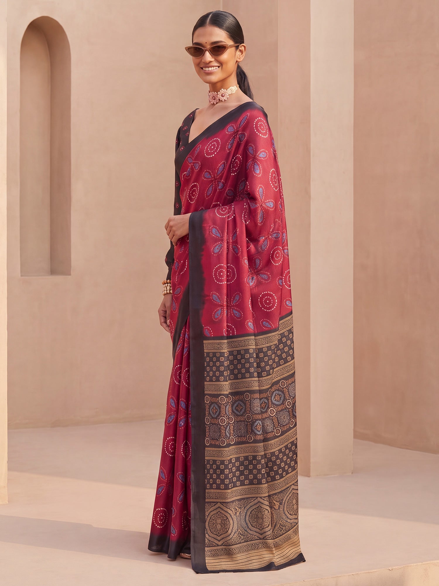 Maroon Satin saree – detail view 2